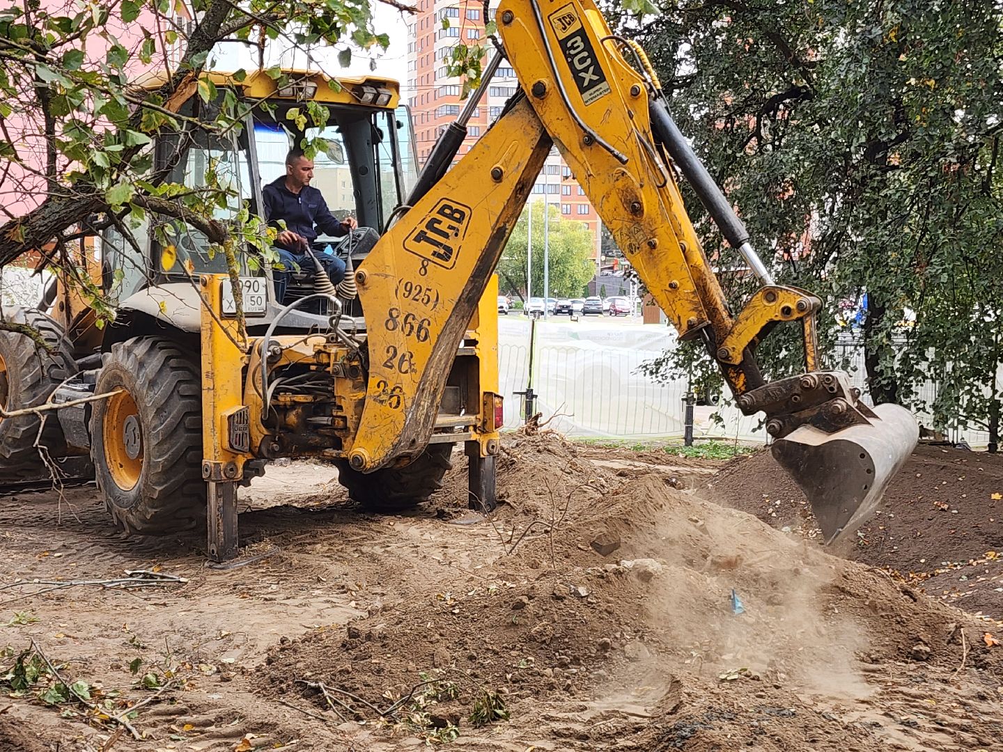 Чехов, бульвар Чехова, реконструкция, благоустройство, строительство, фонтан, малые архитектурные формы, пешеходные дорожки, нацпроект жилье и городская среда, готовность объекта, сквер Чехова,