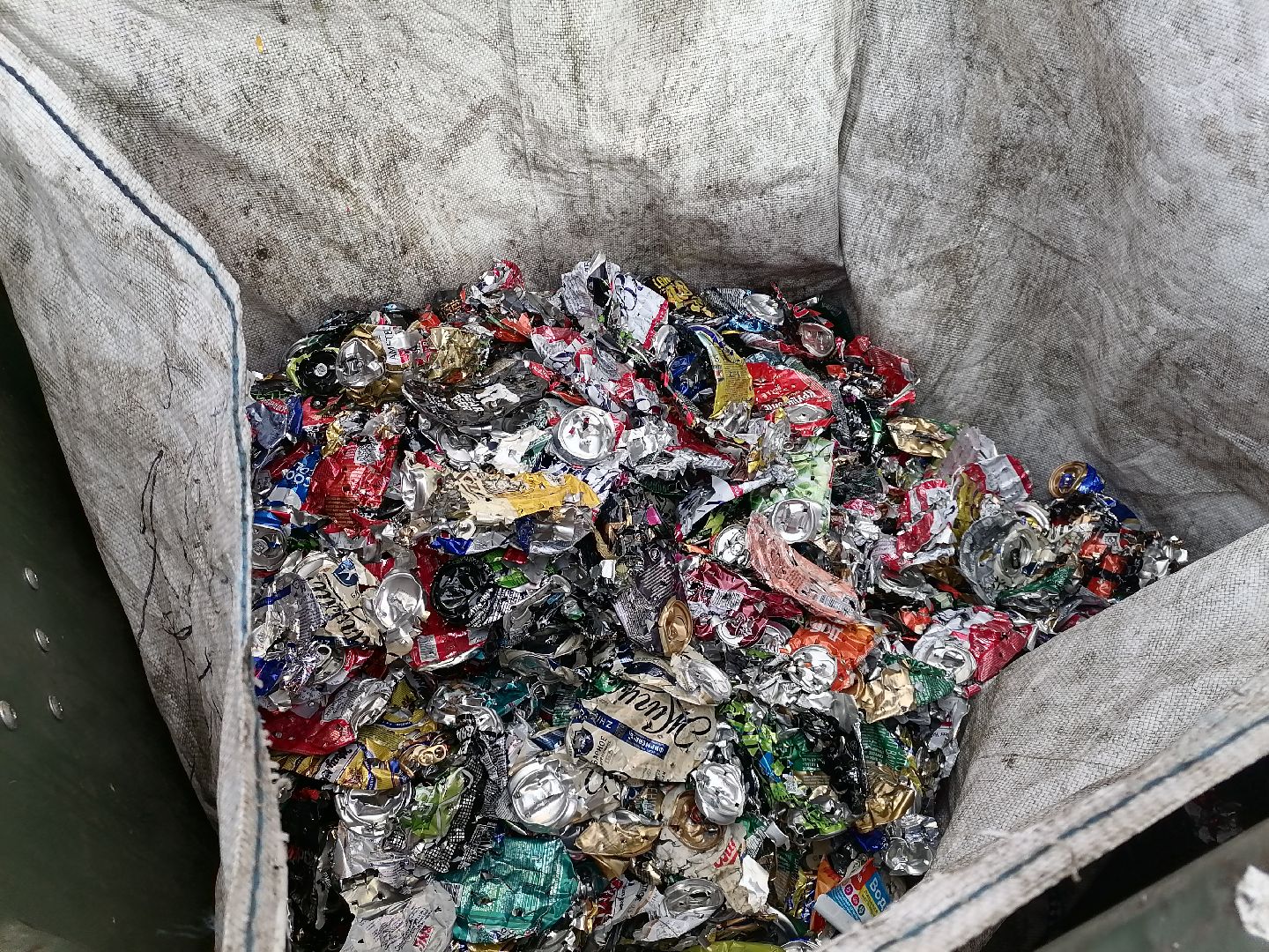 экопункт, Лобня,Алюминиевые банки, Пластиковые бутылки,