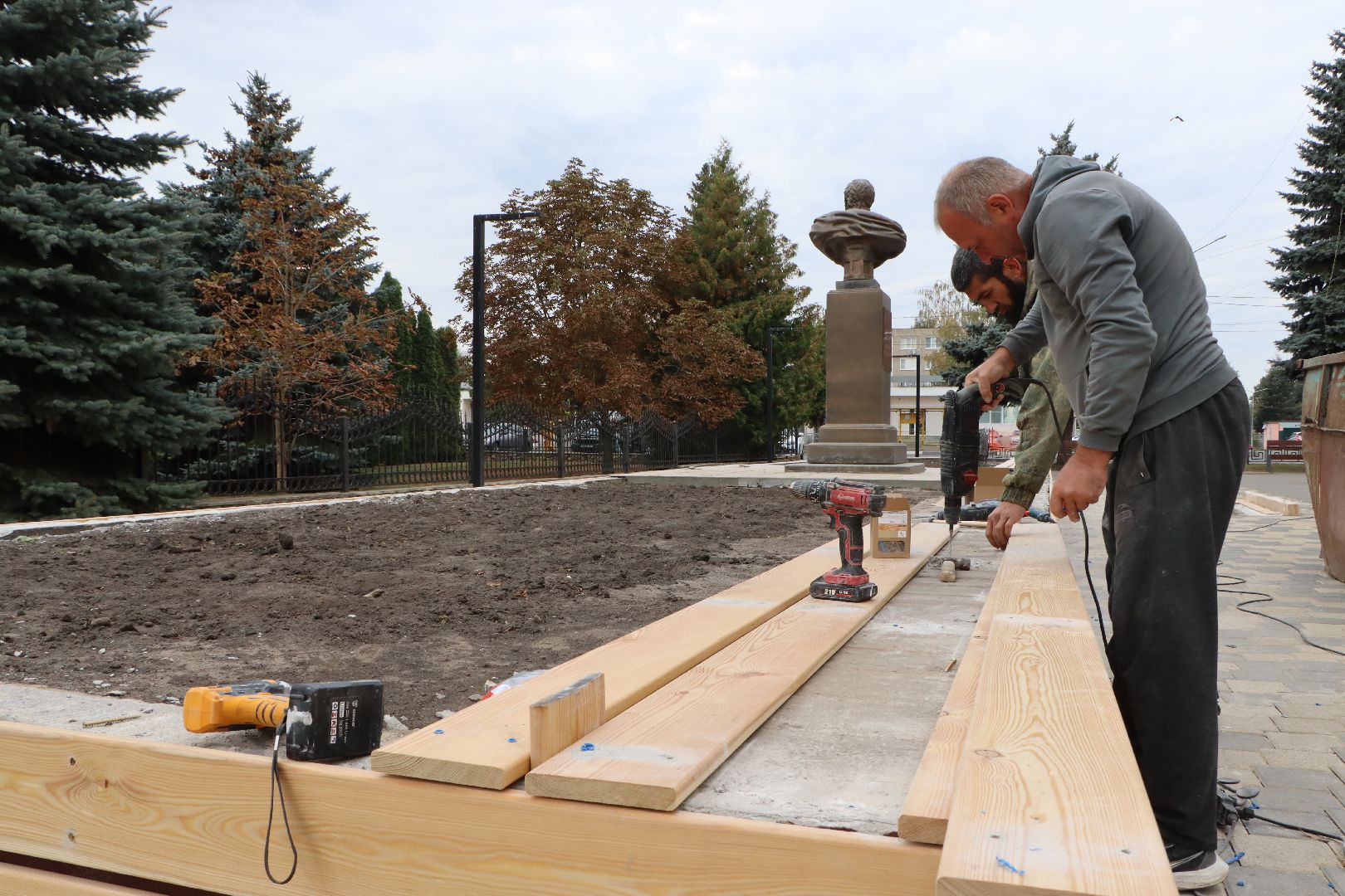 Серебряные Пруды, благоустройство, площадь Дохтурова,