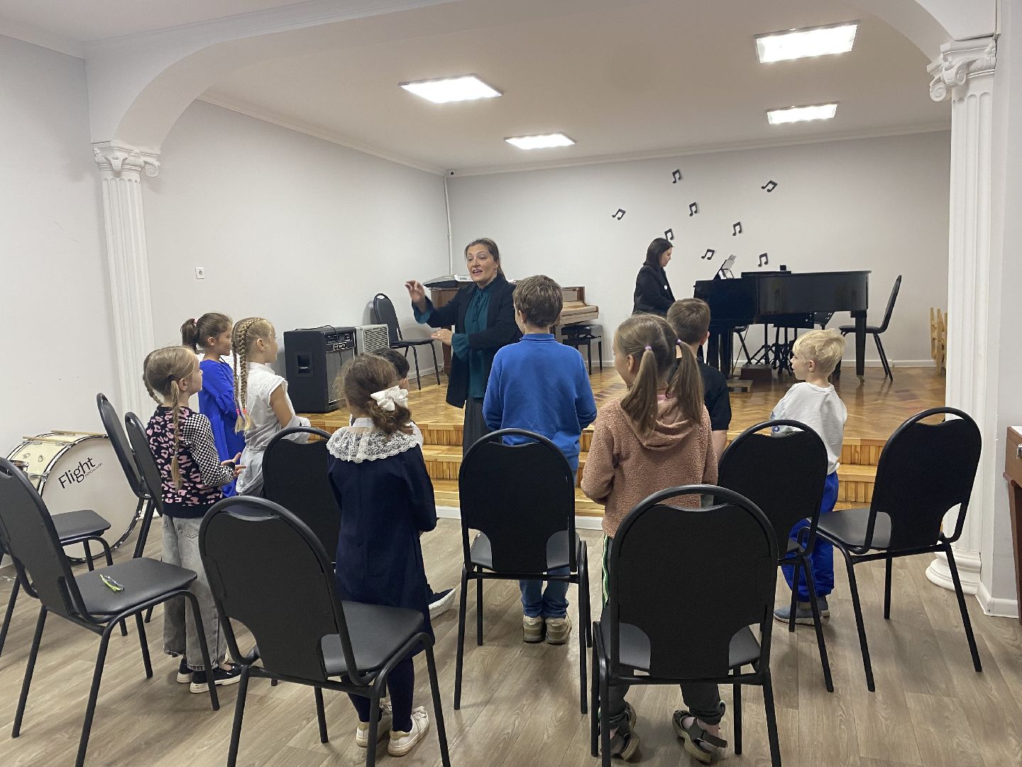 Новый преподаватель, Хор, Музыкальная школа,