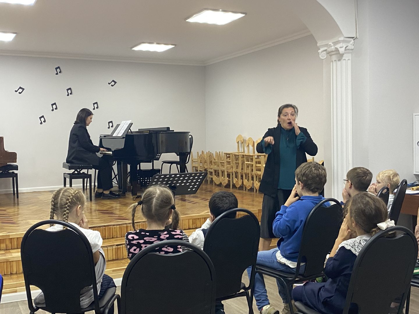 Новый преподаватель, Хор, Музыкальная школа,