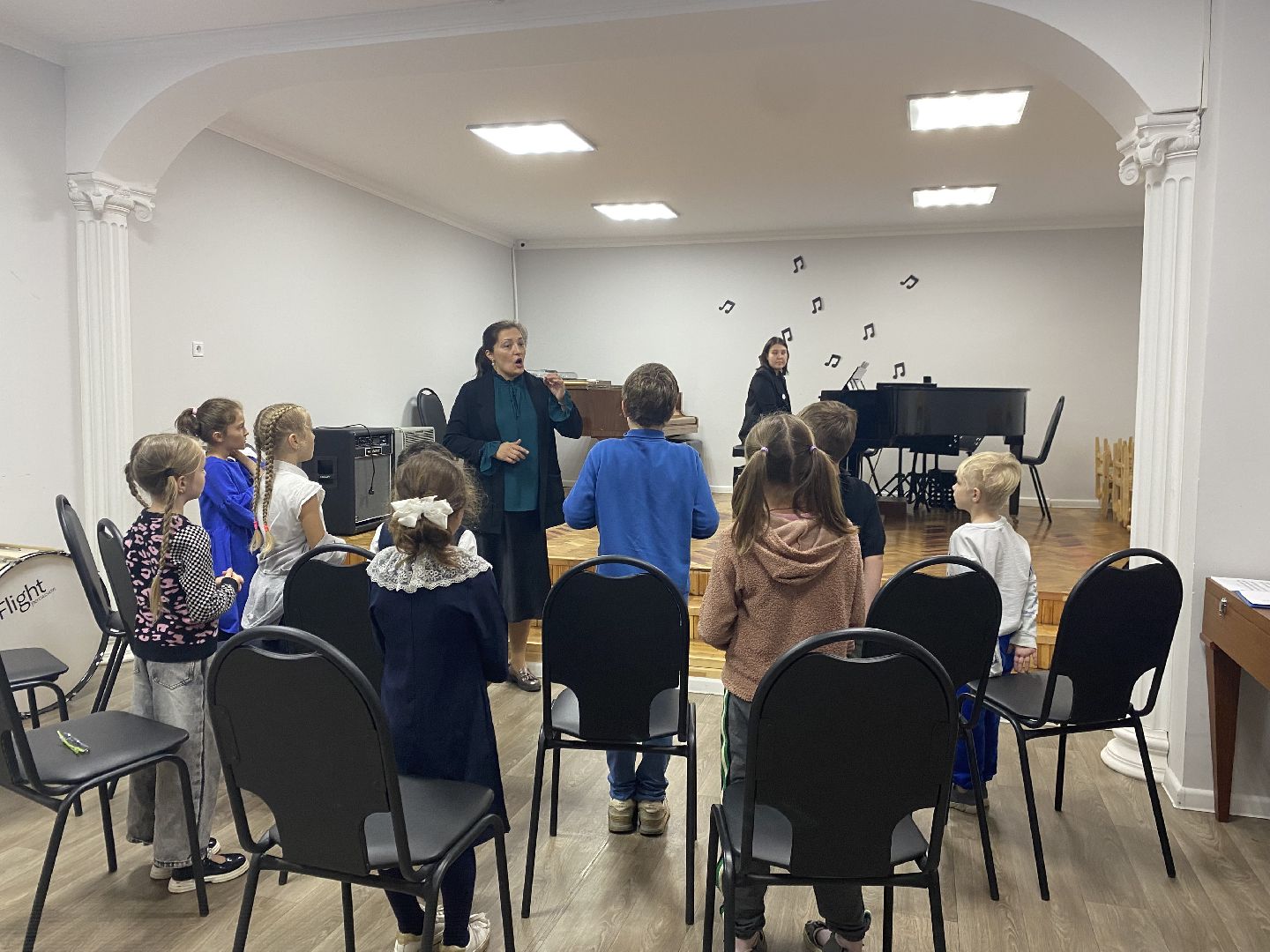 Новый преподаватель, Хор, Музыкальная школа,