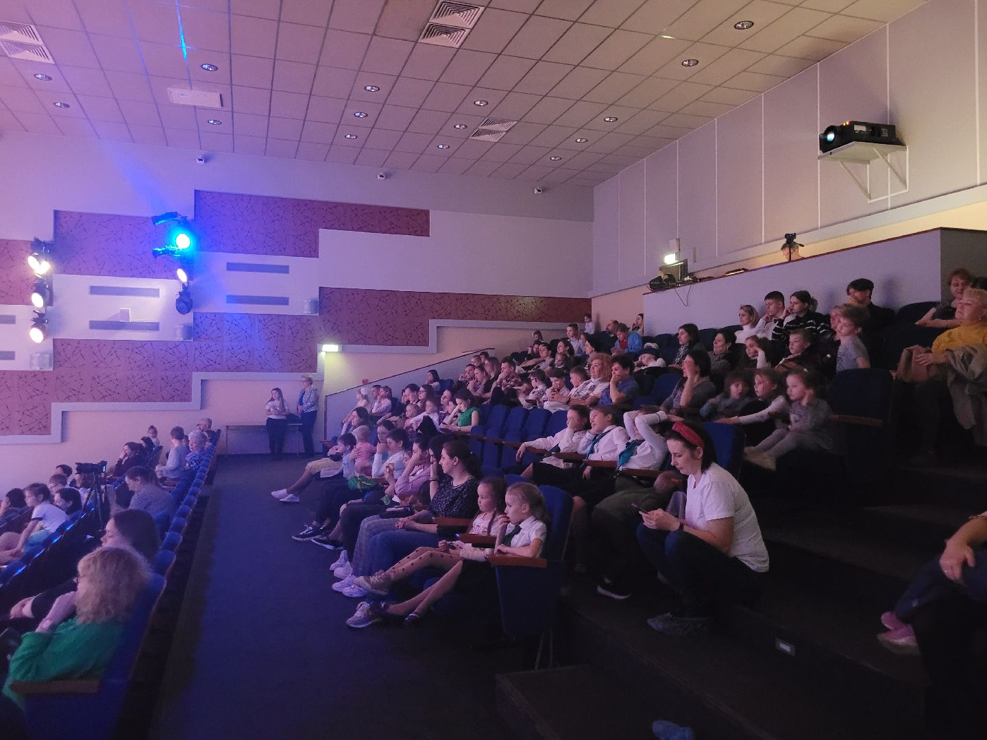 детская школа искусств, отчётный концерт, пение, дети, Видное