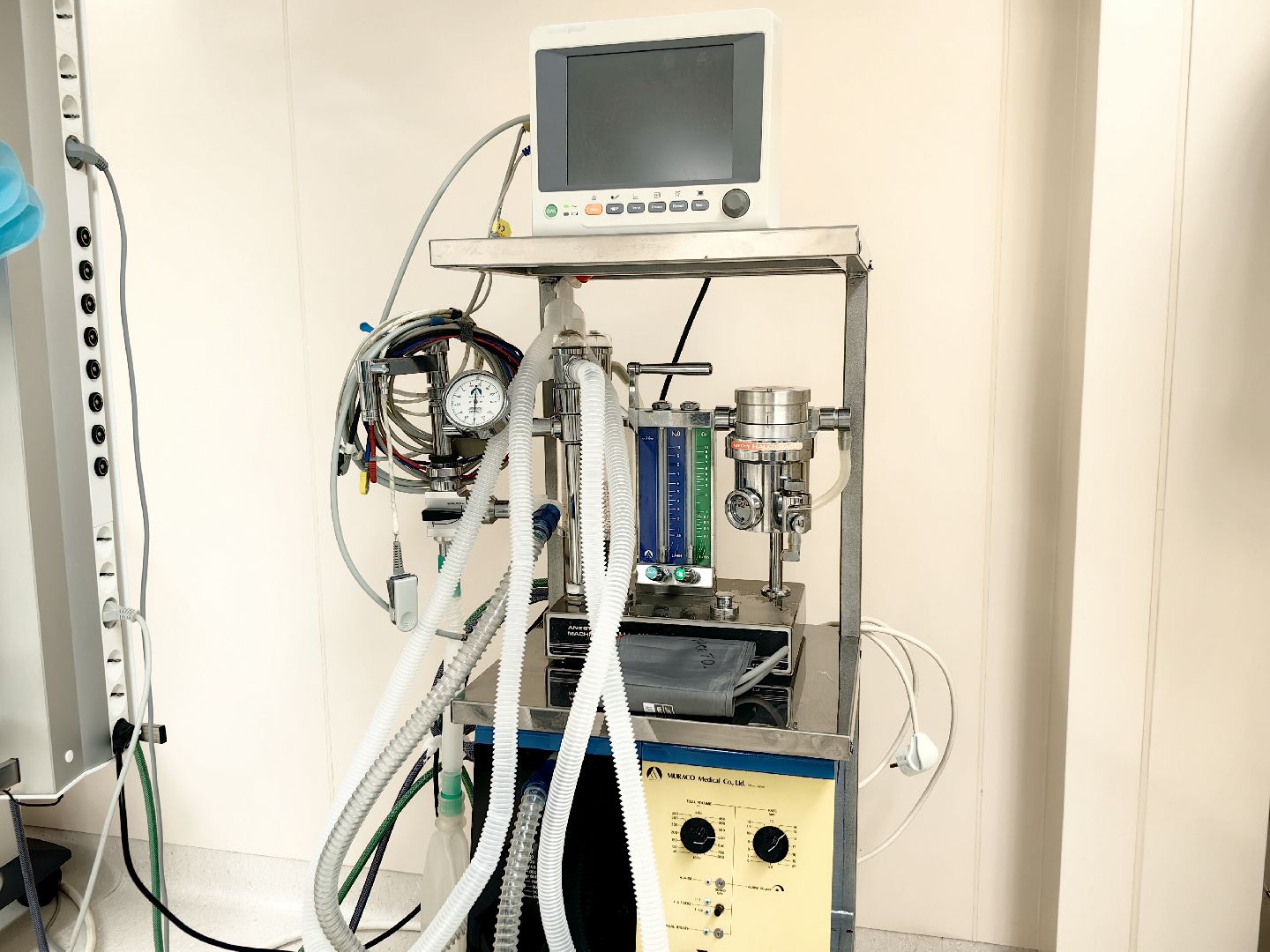 урологическое отделение, больница, пациент, операция, операционная, палата, комфорт,