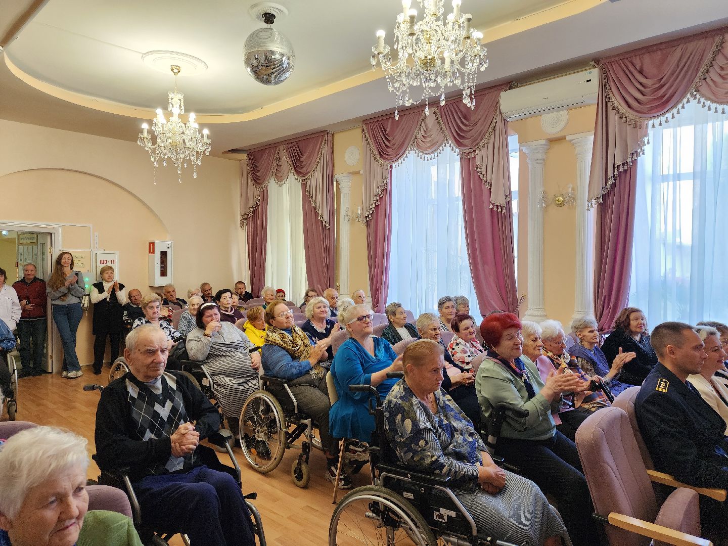 жители, общество, пансионат, день пожилого человека, ногинск, пенсионеры,