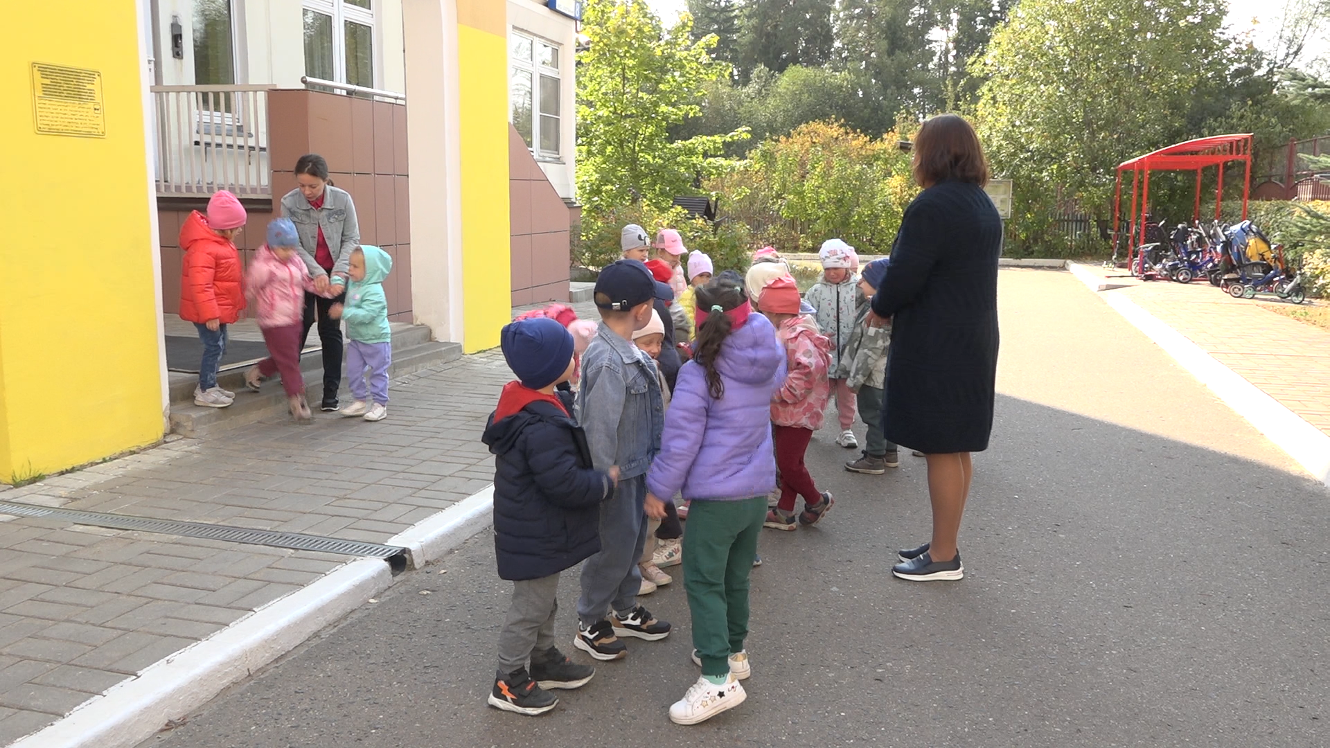 день воспитателя, день дошкольного работника, школа Перспектива Власиха, дошкольное отделение Перспективы, Власиха Перспектива,