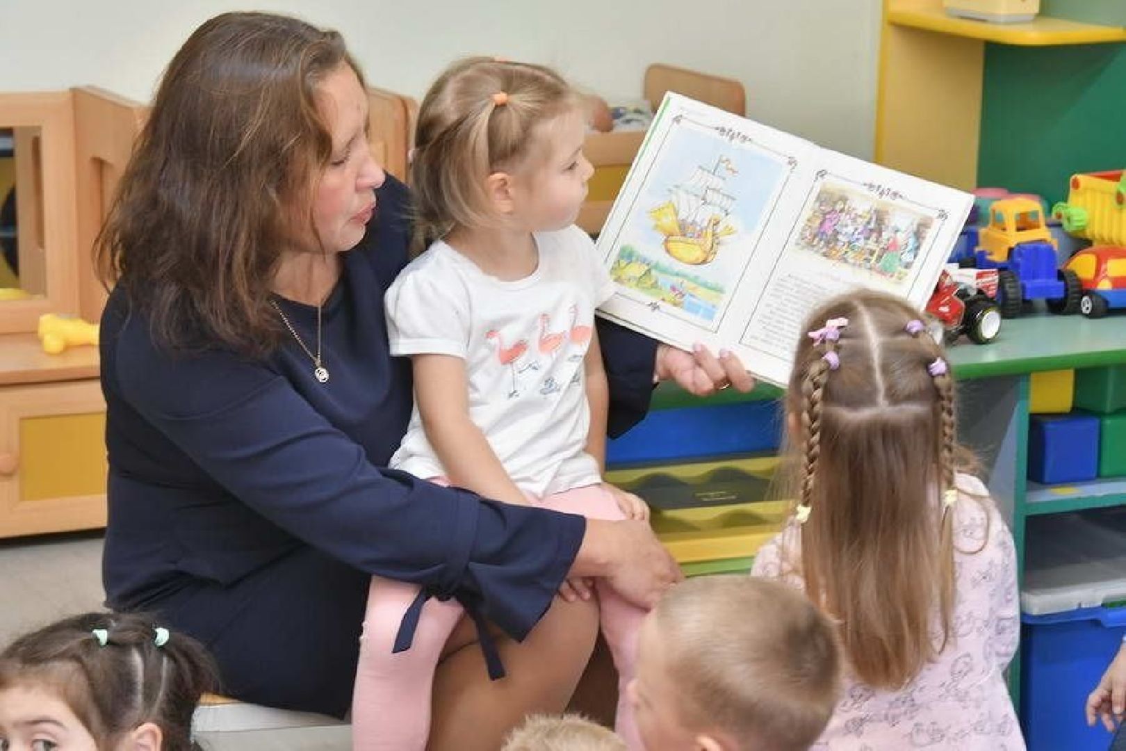 день воспитателя, день дошкольного работника, школа Перспектива Власиха, дошкольное отделение Перспективы, Власиха Перспектива,