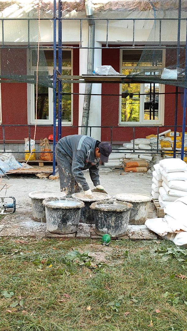 капитальный ремонт, фасад дома, бригада рабочих, Подрядная организация, конструкция, несущая стена,