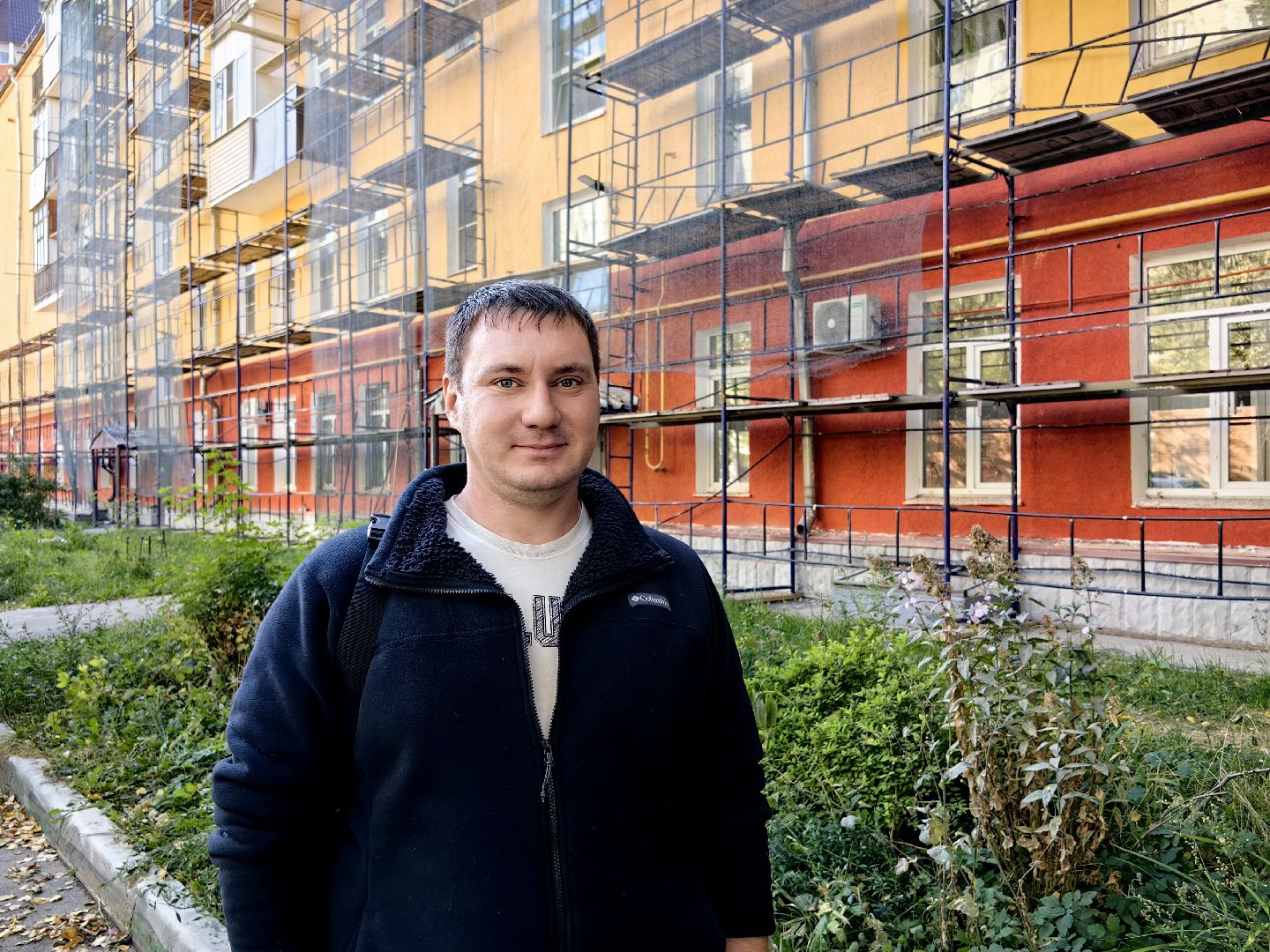 капитальный ремонт, фасад дома, бригада рабочих, Подрядная организация, конструкция, несущая стена,