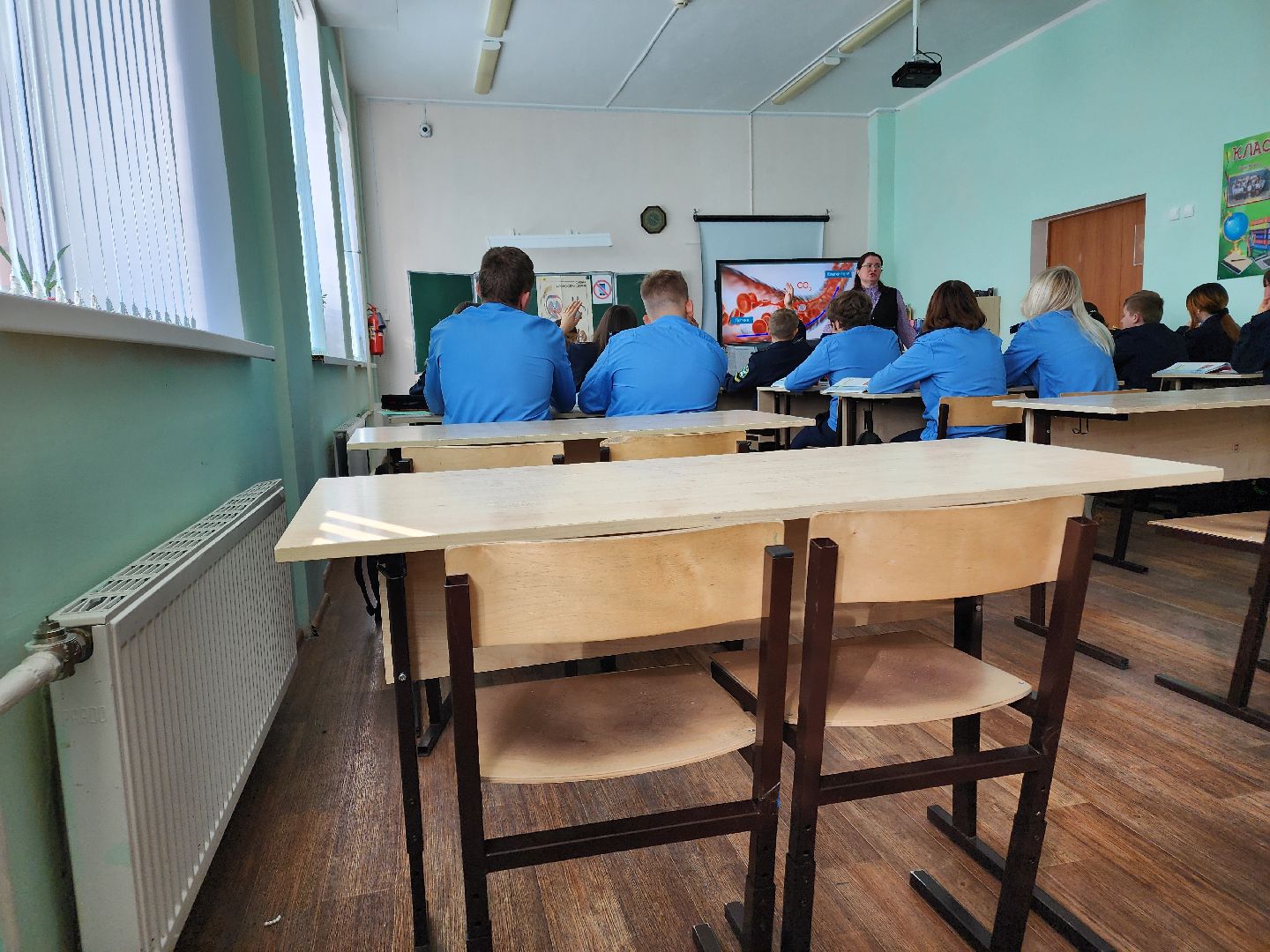 Чехов, поселок Любучаны, средняя школа, отопление, теплоснабжение, директор школы Ирина Резвина, глава округа михаил собакин,