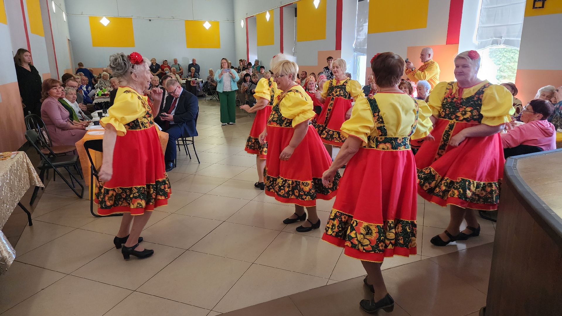 кашира, кдц родина, день пожилого человека, праздник,