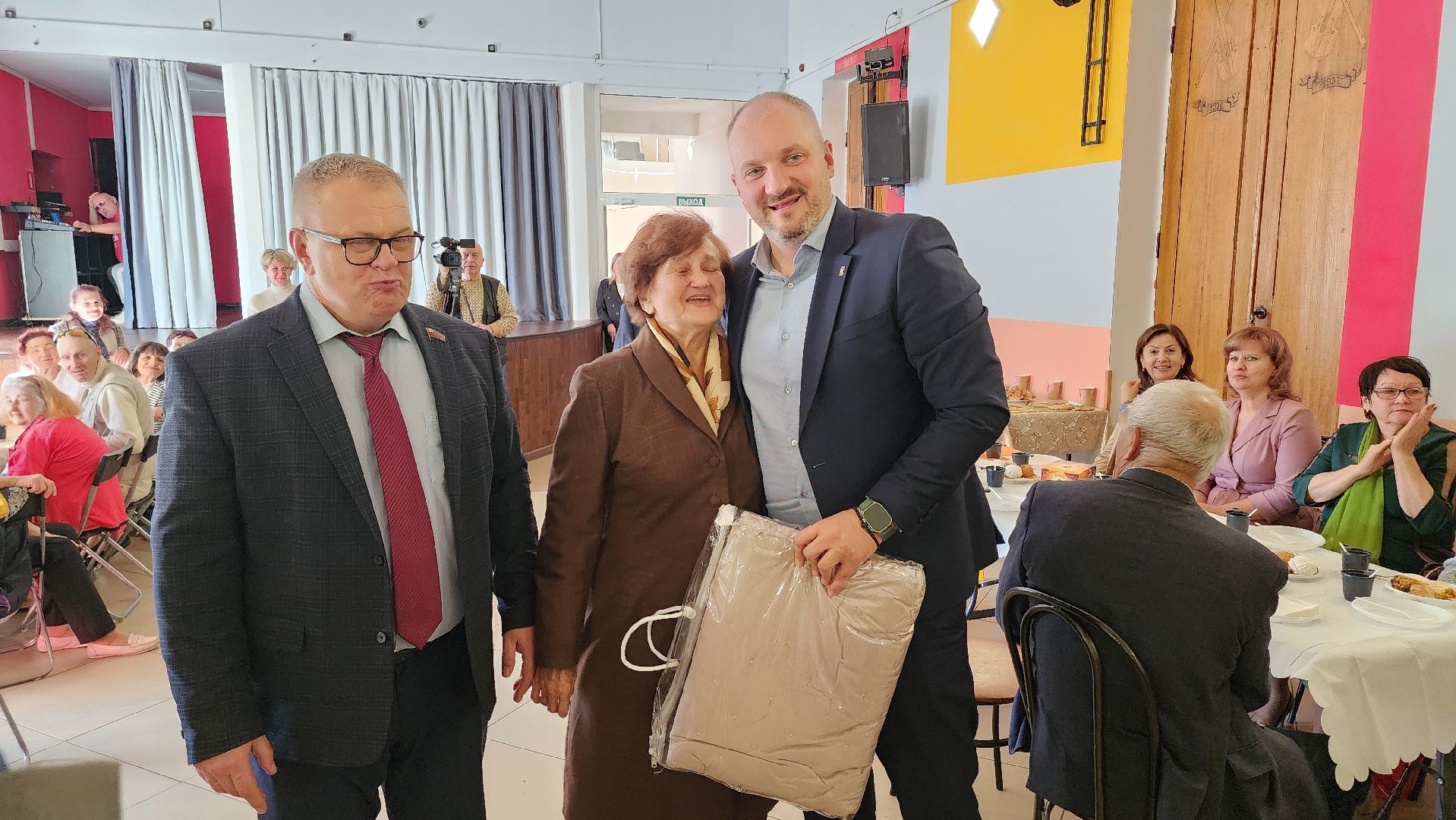 кашира, кдц родина, день пожилого человека, праздник,