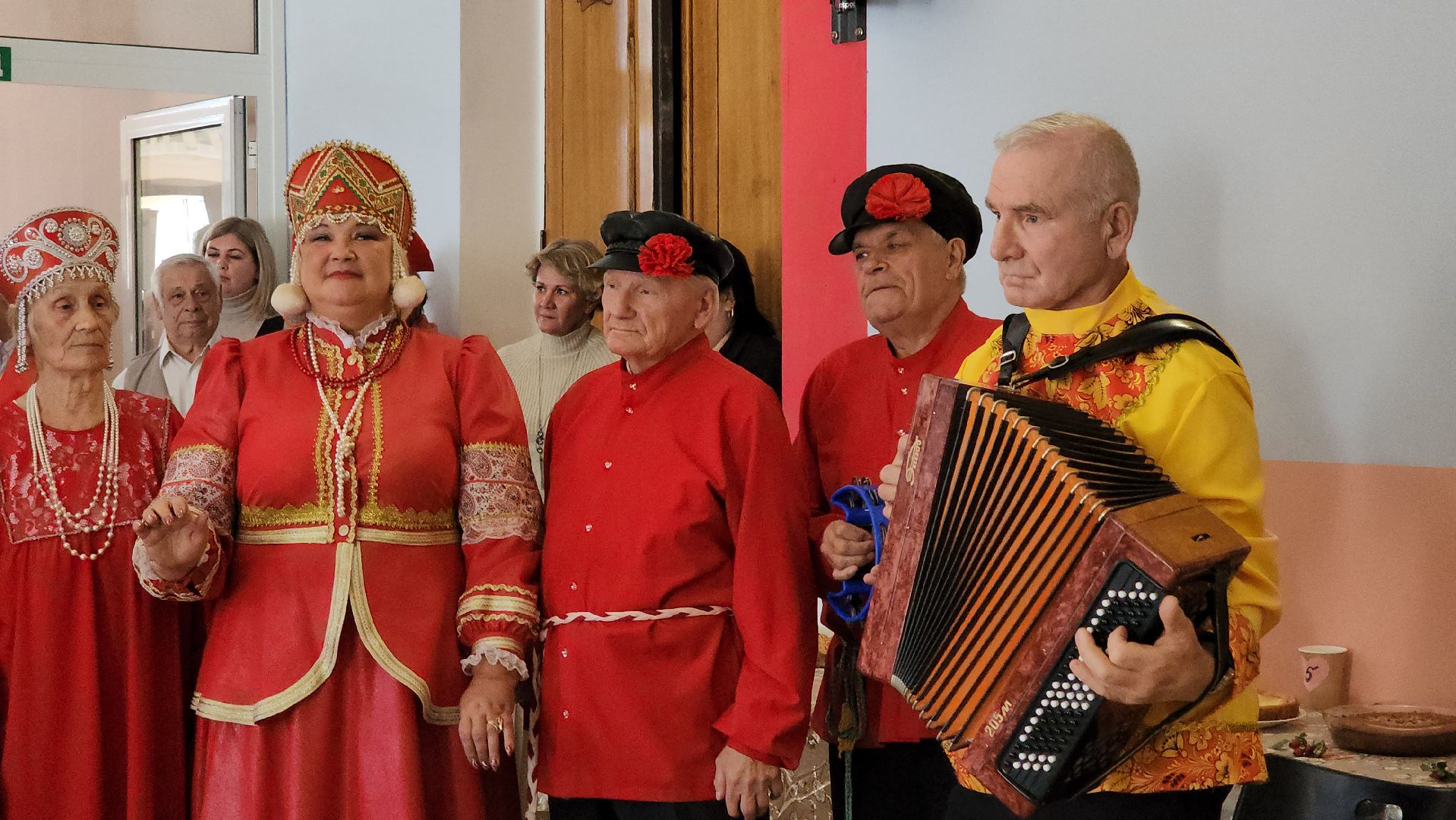 кашира, кдц родина, день пожилого человека, праздник,