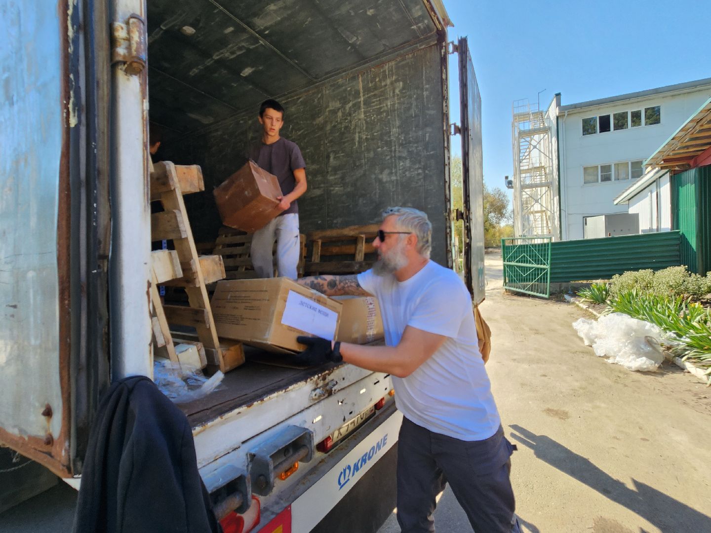 волонтеры подмосковья, гуманитарная помощь, курская область,