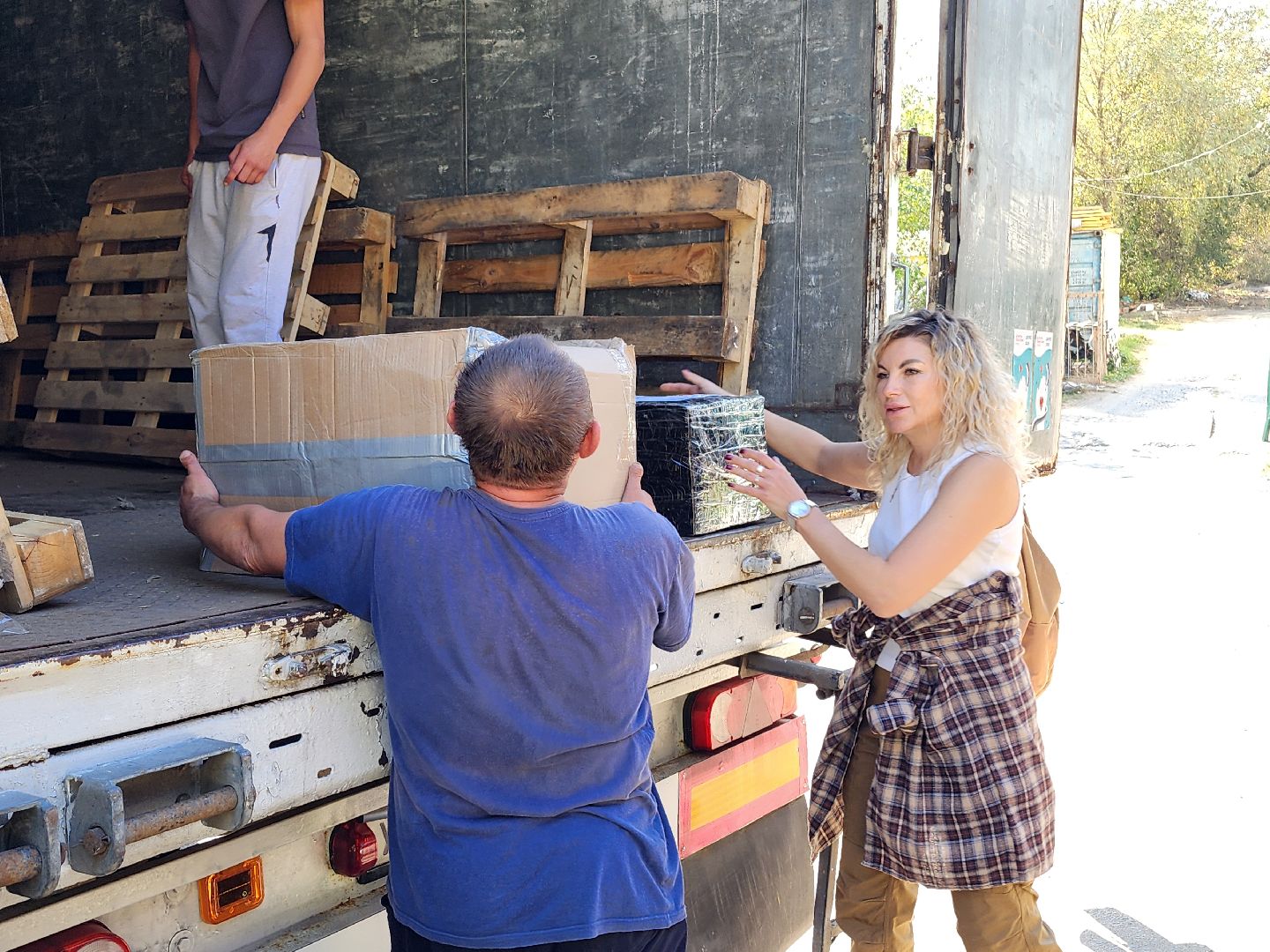 волонтеры подмосковья, гуманитарная помощь, курская область,