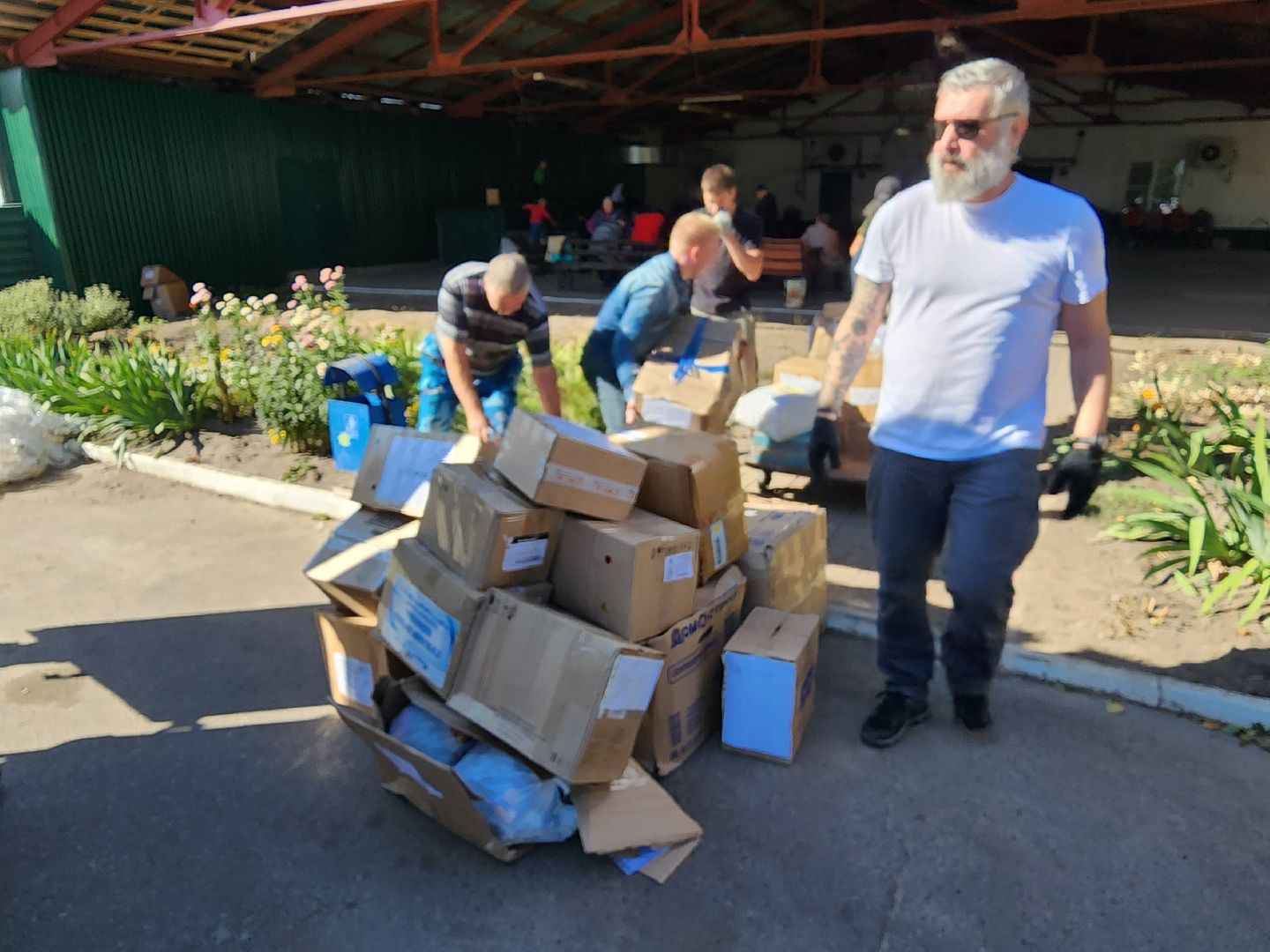 волонтеры подмосковья, гуманитарная помощь, курская область,