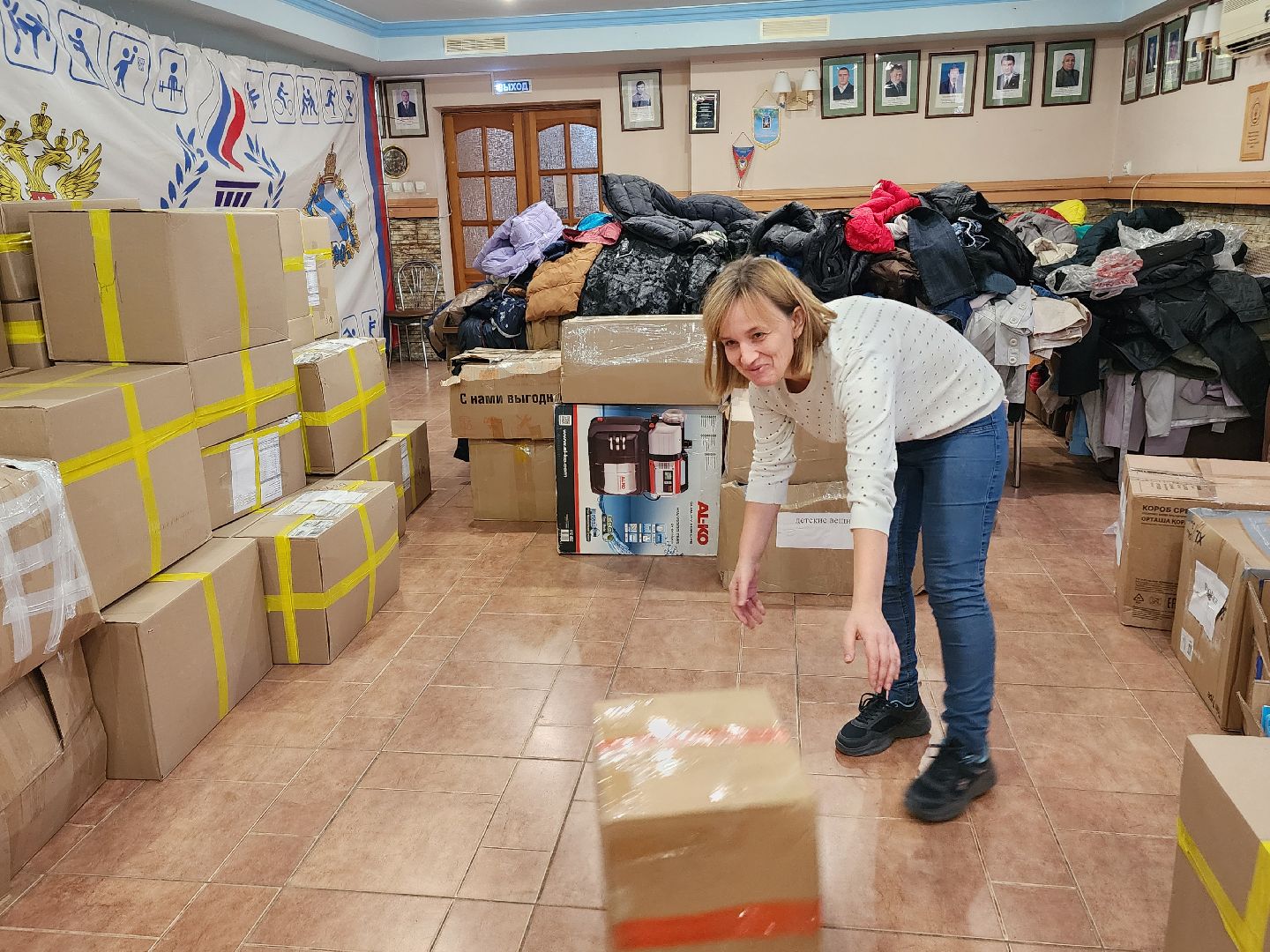 волонтеры подмосковья, гуманитарная помощь, курская область,