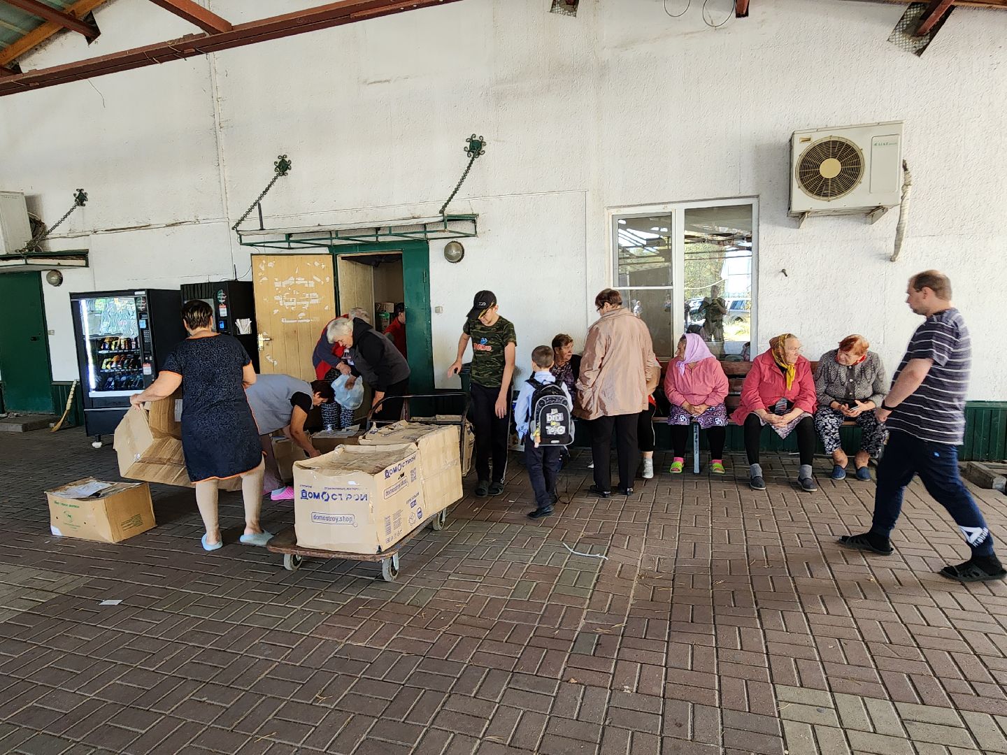 волонтеры подмосковья, гуманитарная помощь, курская область,