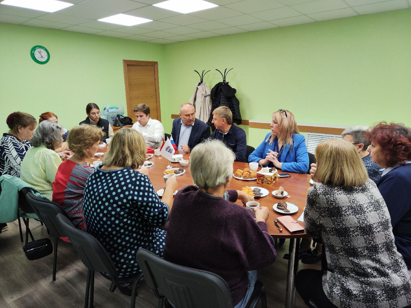 котельники, пожилые люди, праздник, золотые руки ангела, волонтеры, помощь,