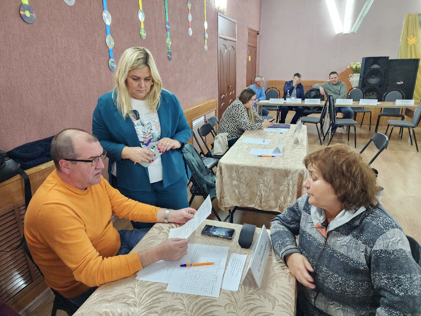 Чехов, село Шарапово, выездная администрация, встреча с жителями, обращения граждан, утепление дома, теплоизоляция, гидроизоляция, улица Колхозная,