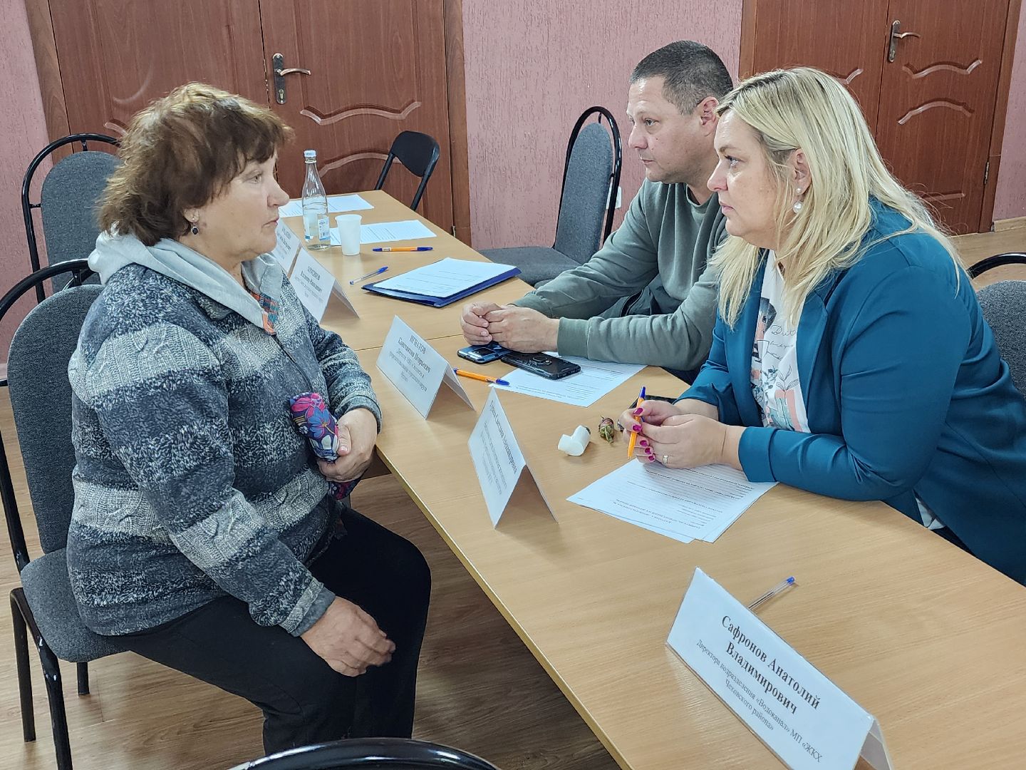 Чехов, село Шарапово, выездная администрация, встреча с жителями, обращения граждан, утепление дома, теплоизоляция, гидроизоляция, улица Колхозная,