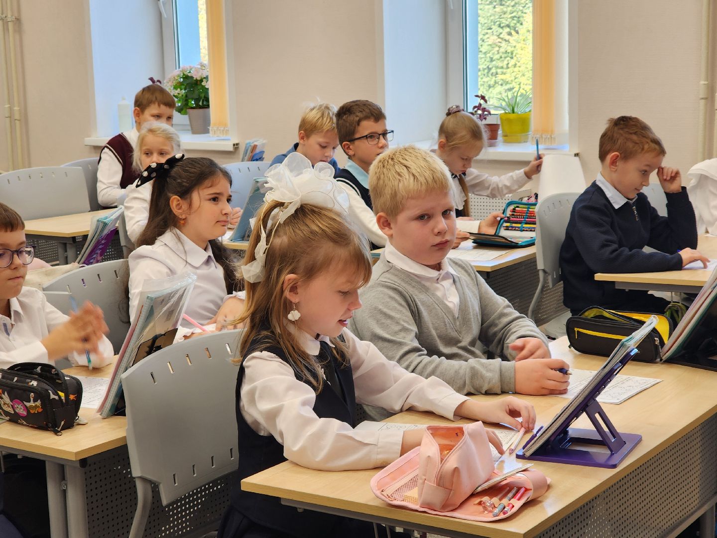 Ногинск, Жители, Общество, Школа, Центр образования, Ученики, День учителя, День дублера,