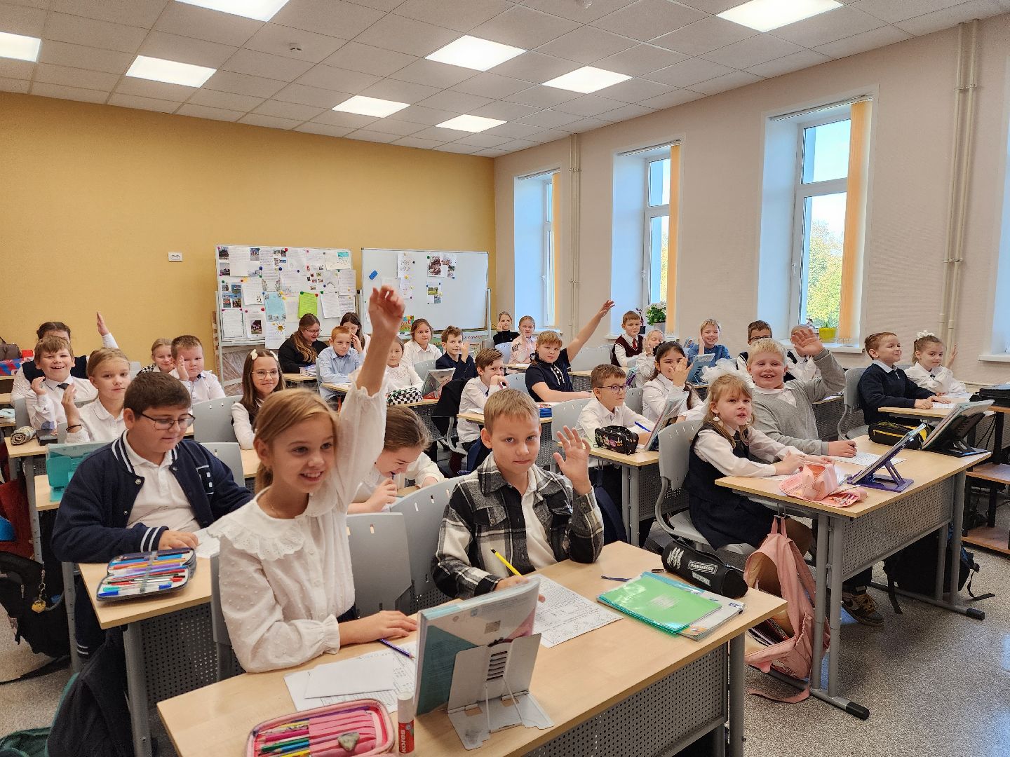 Ногинск, Жители, Общество, Школа, Центр образования, Ученики, День учителя, День дублера,