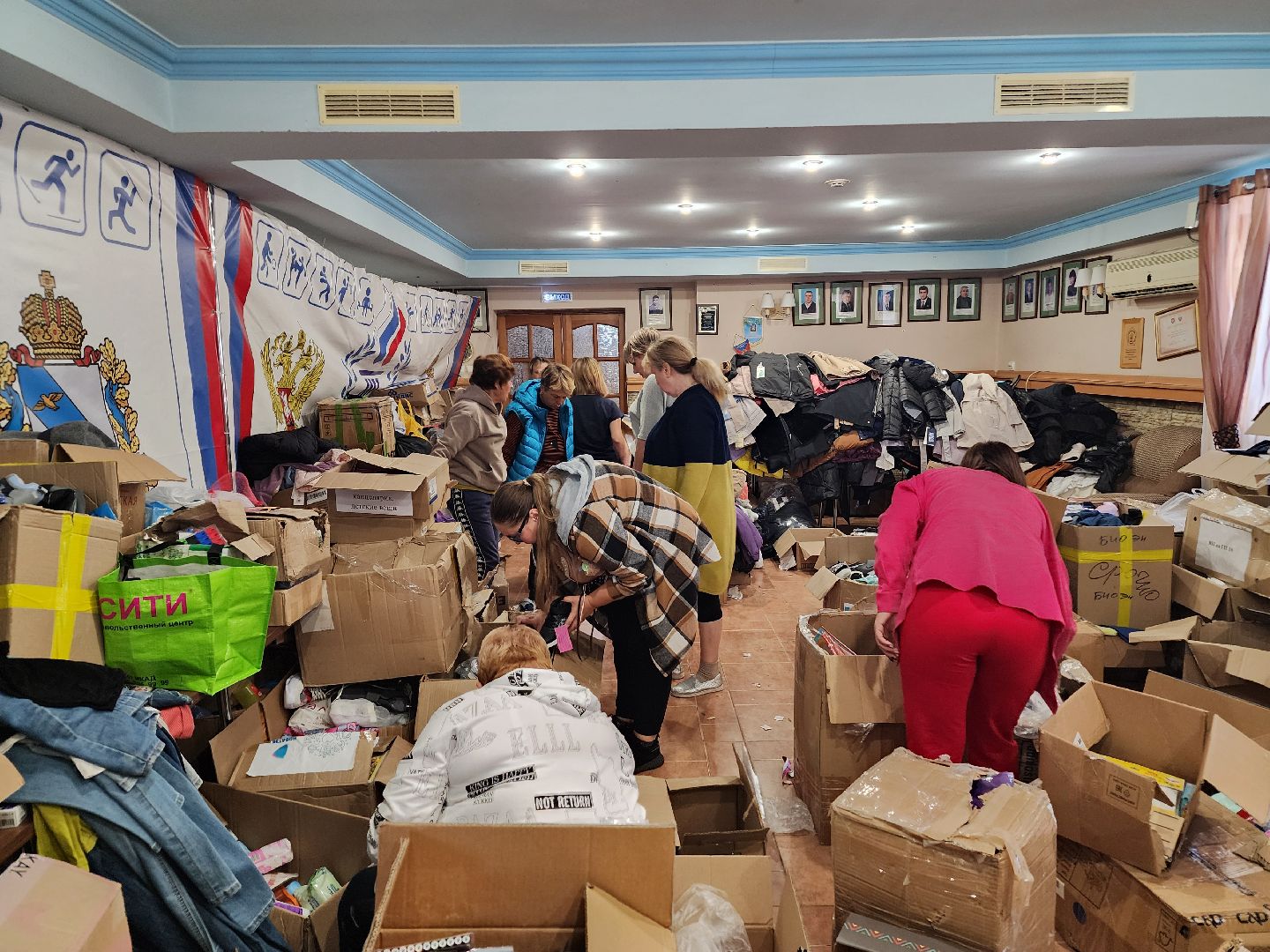 волонтеры подмосковья, гуманитаная помощь, благотворительность, курск, курская область,