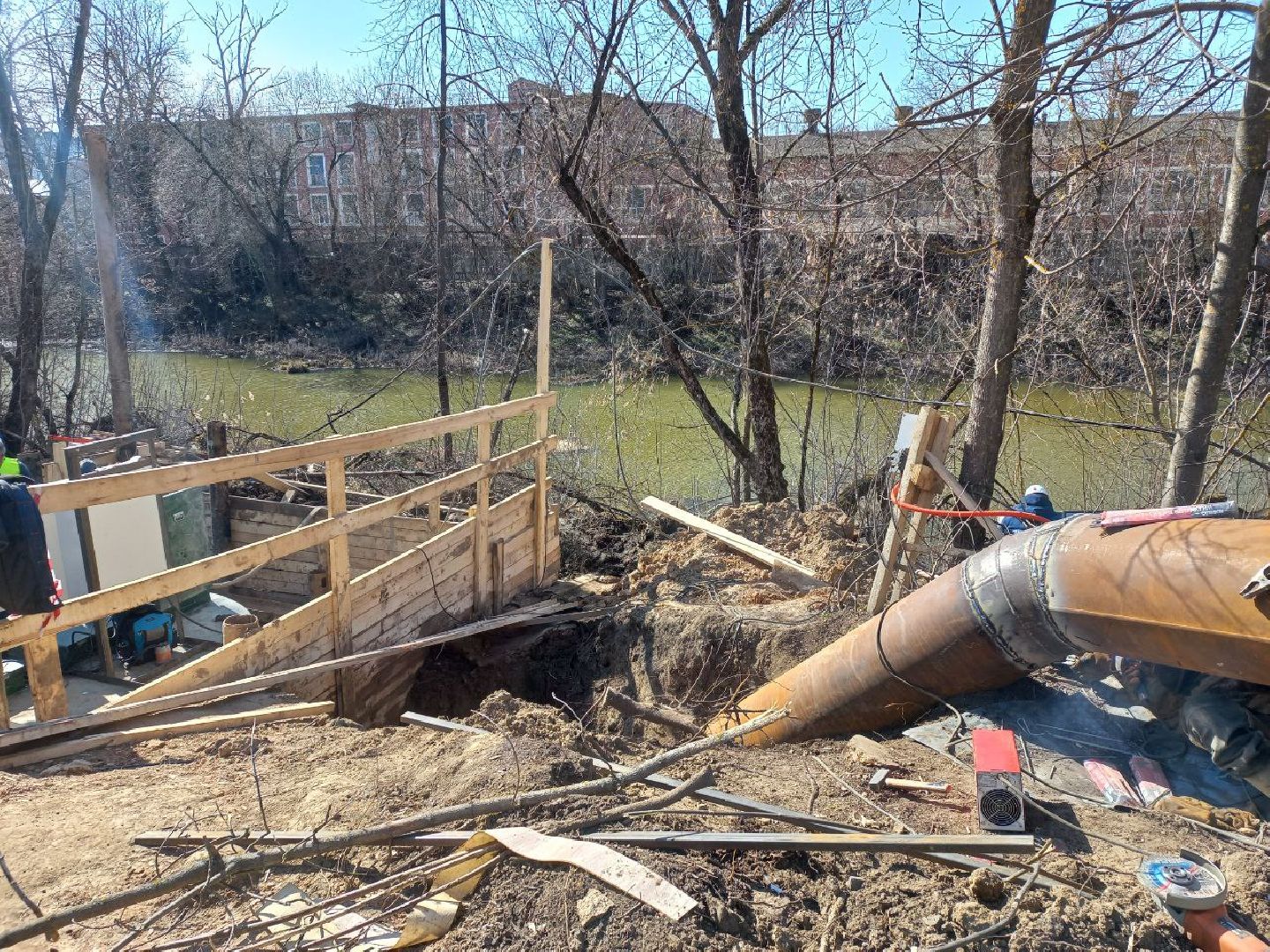 Солнечногорск, Наше Подмосковье, ЖКХ, Екатерининский канал, канализационный коллектор