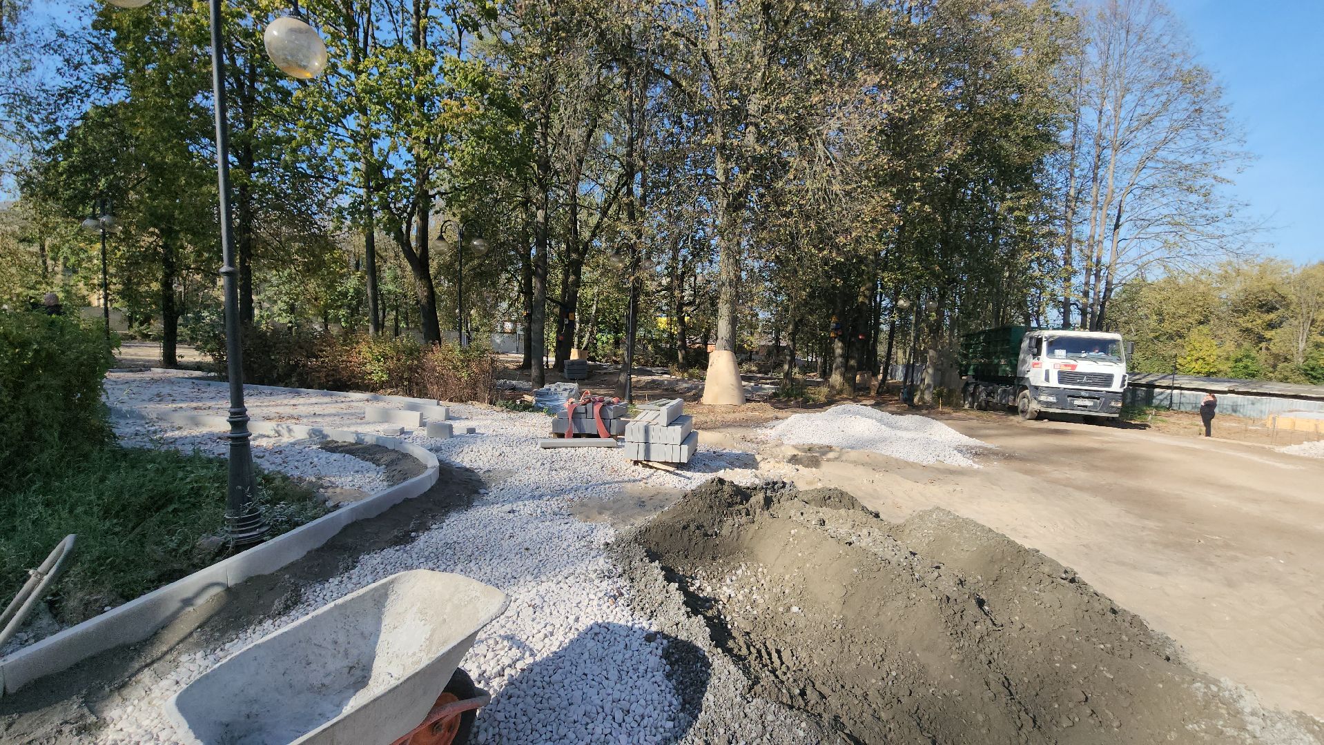 серпухов, дк лира, поселок пролетарский, сквер, парковка,