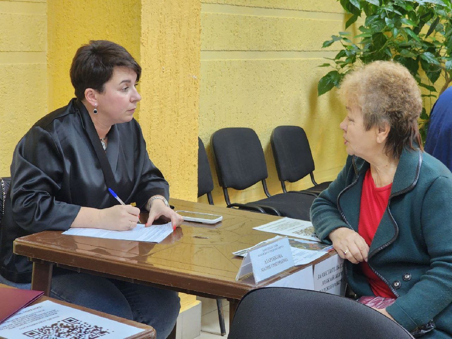 можайск, можайский городской округ, подмосковье, выездная администрация, власть, обращения граждан, ремонт дороги, многодетные семьи, жители, встреча с жителями,