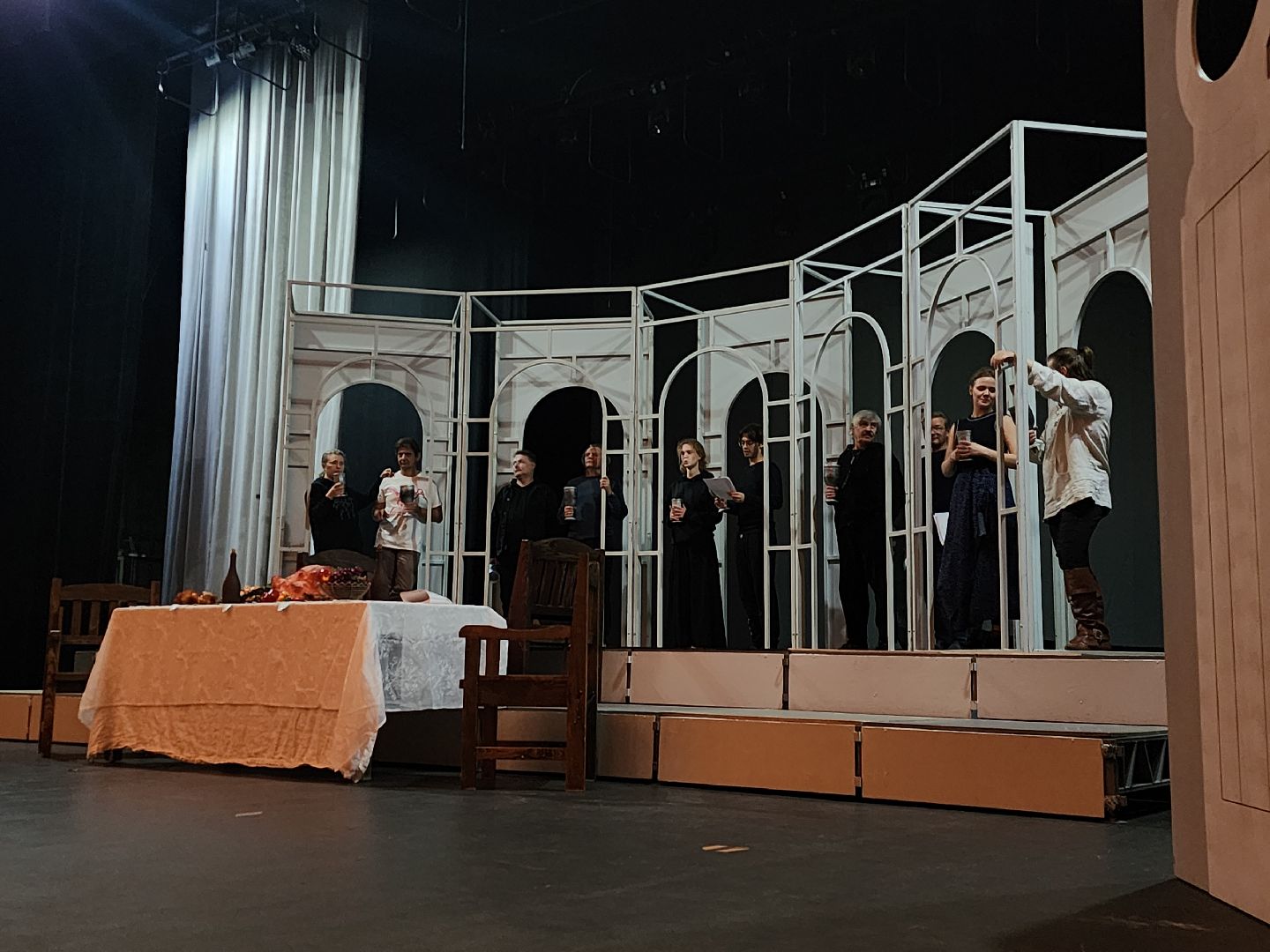 театр фэст,