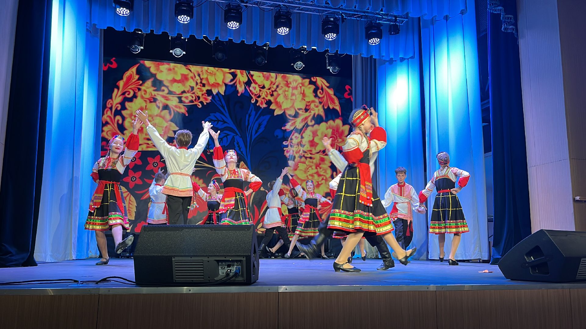 волоколамск, день учителя, праздник, концерт,