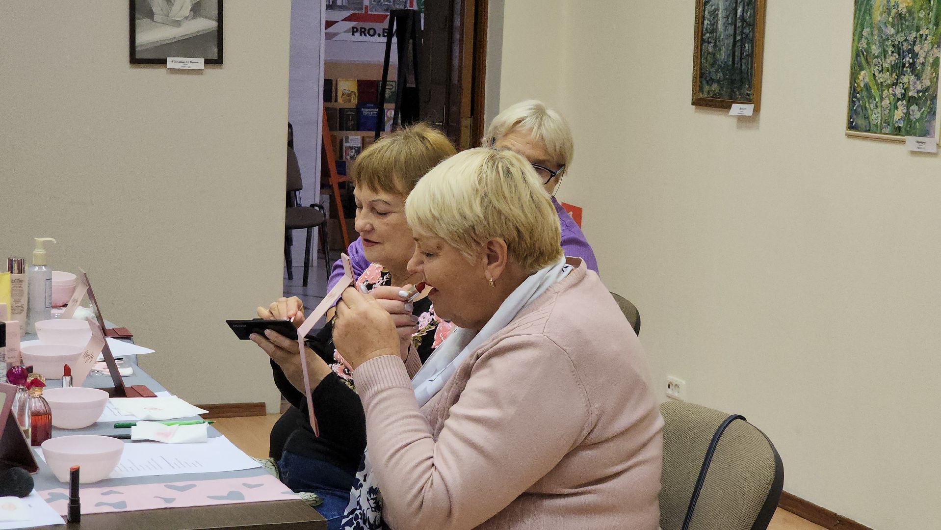 Помада, Косметика, Красота, Лобня, женщины,