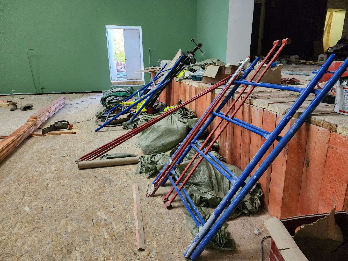 серпухов, поселок пролетарский, дк лира, зрительский зал, день поселка,