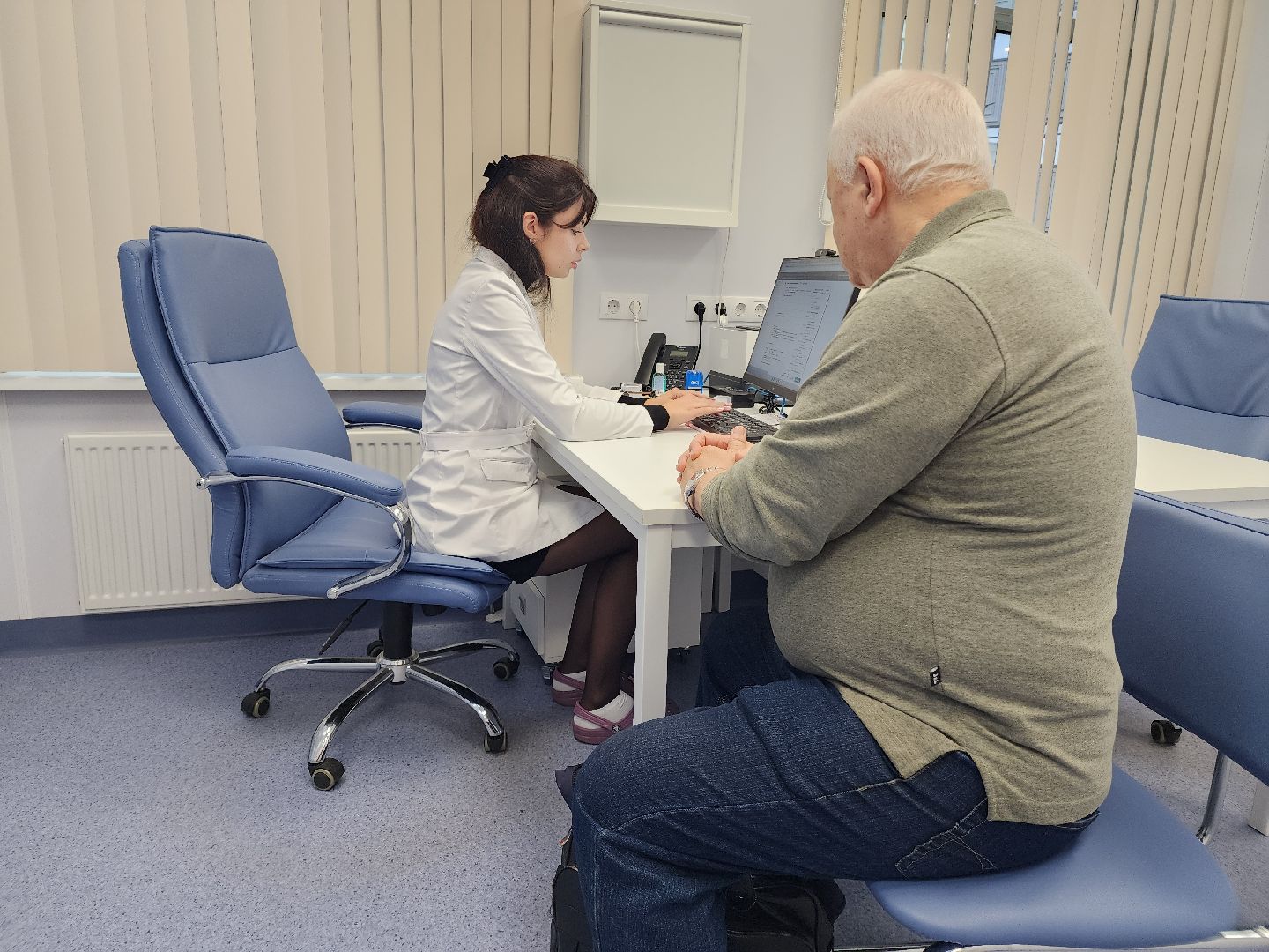 новый врач, пульмонолог,