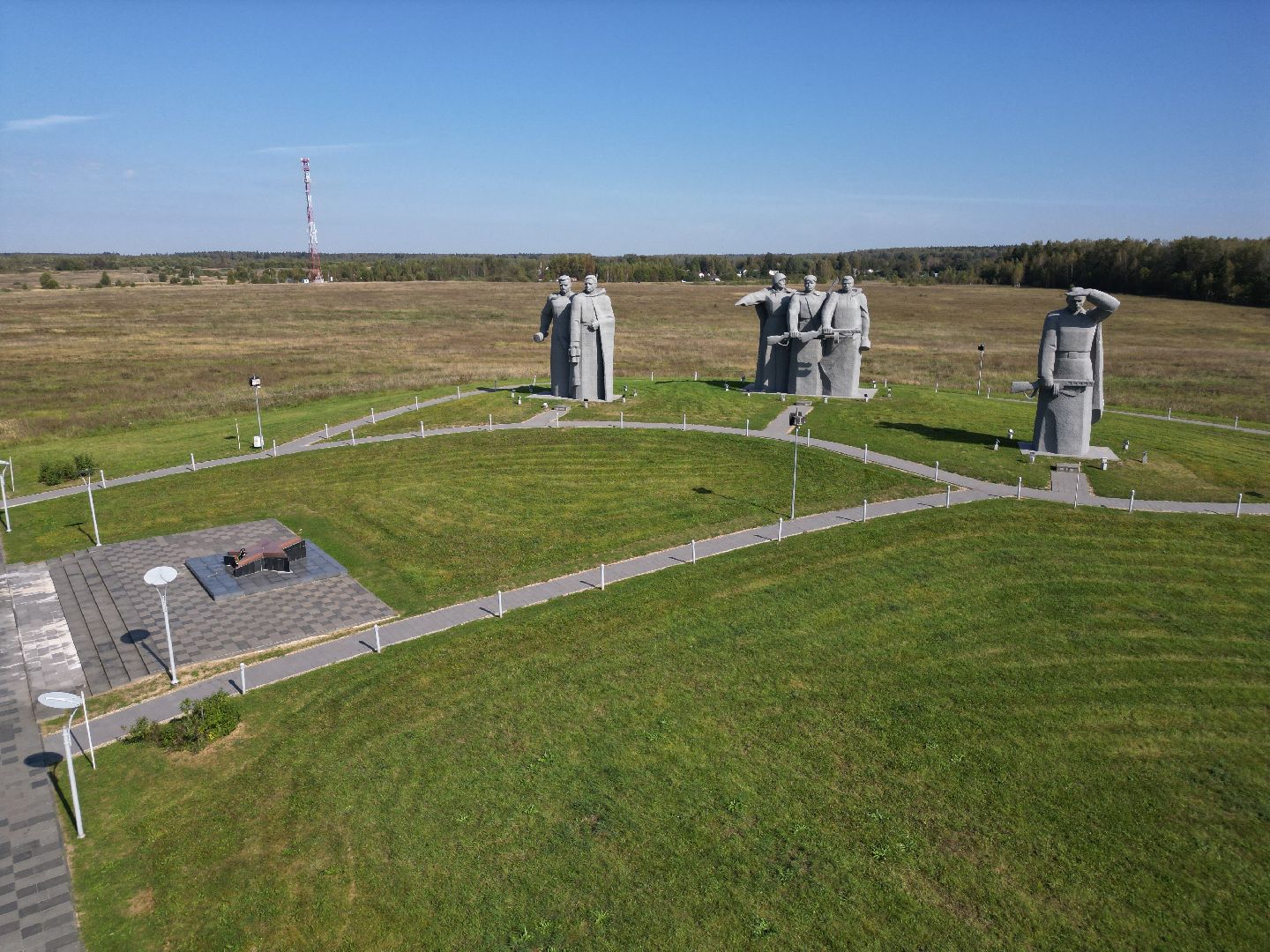 видео с коптера, волоколамск, памятник, вов, города, музей,