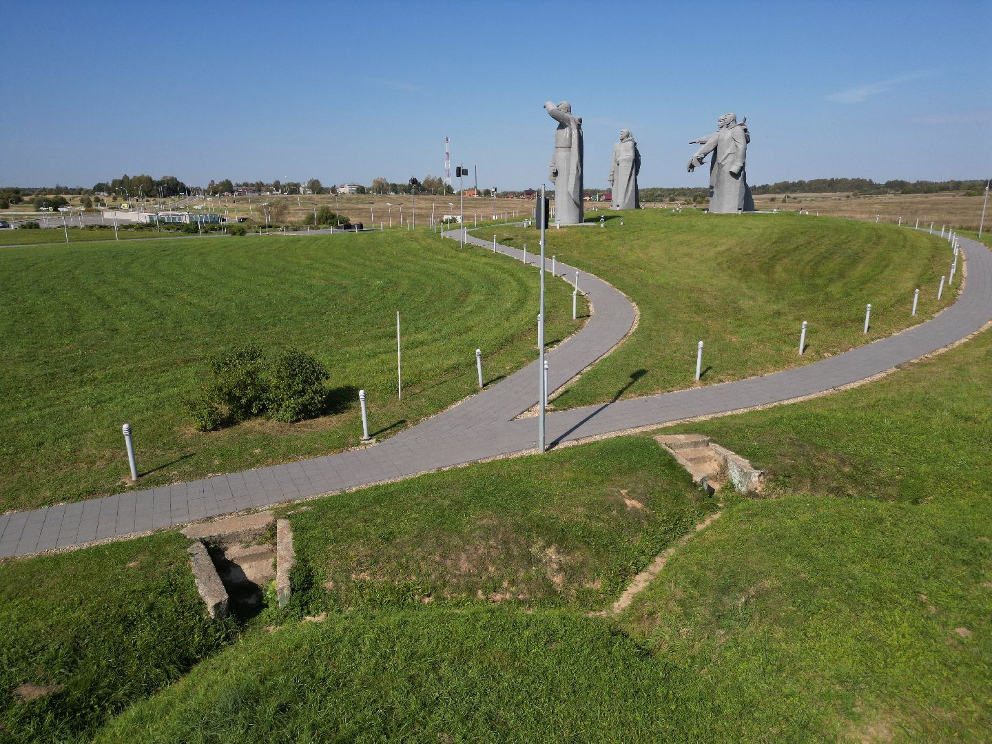 видео с коптера, волоколамск, памятник, вов, города, музей,