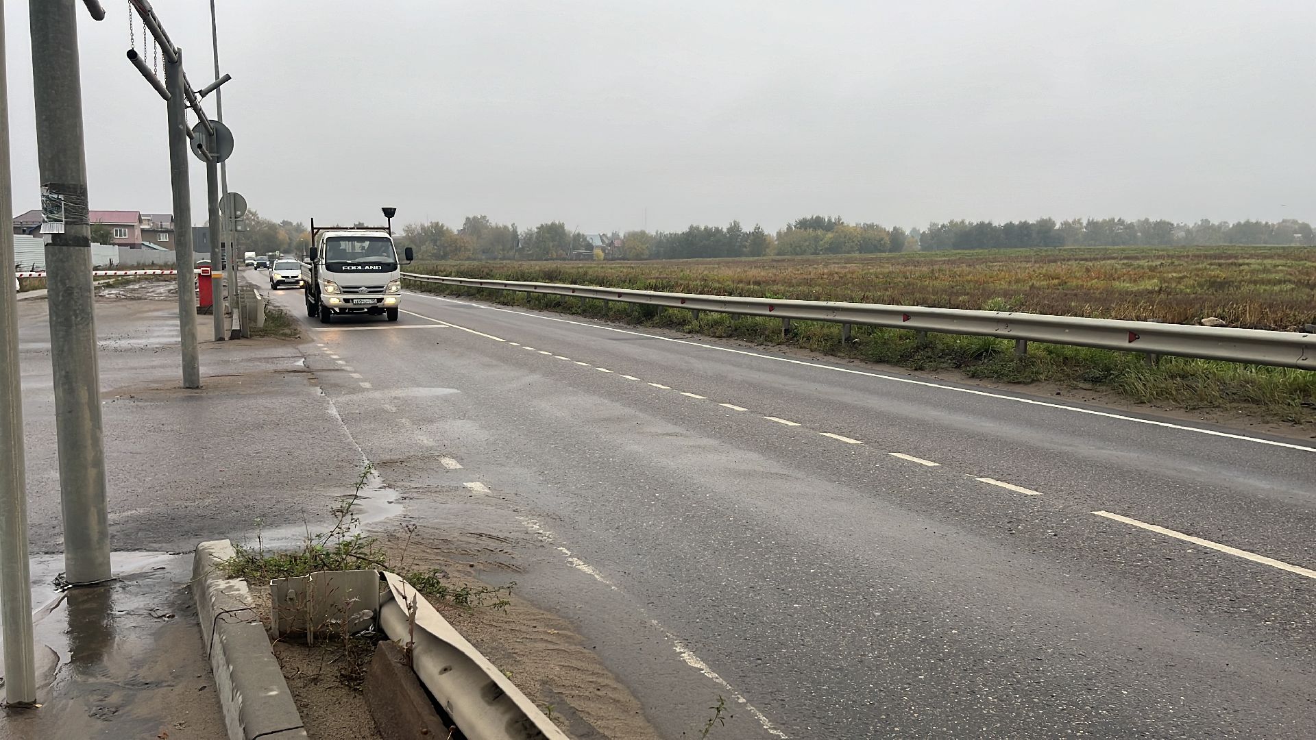 искусственная неровность, шумовые полосы, дорожное движение, пдд, безопасность, безопасное движение,
