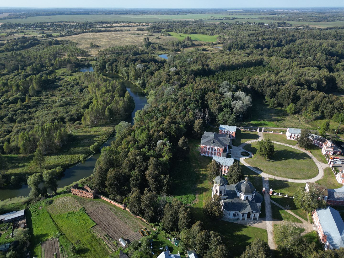 видео с коптера, волоколамск, усадьба, города, культура,