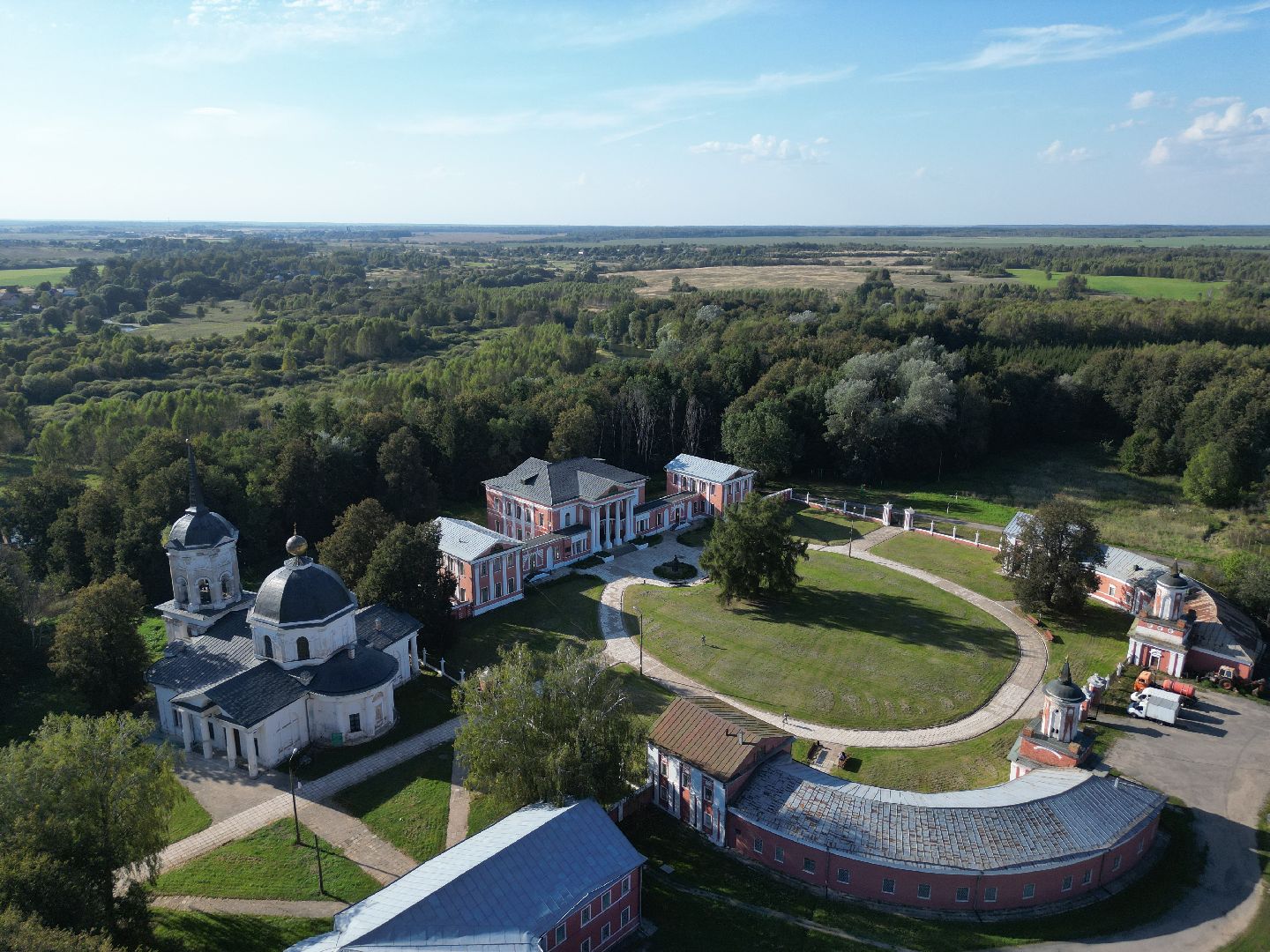 видео с коптера, волоколамск, усадьба, города, культура,