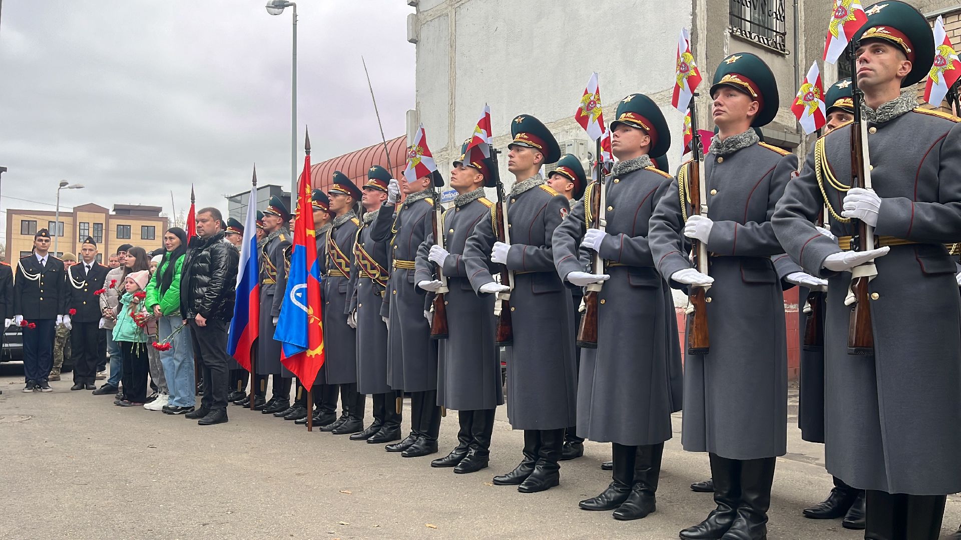 сво, герои, герои сво, мурал, мурал в балашихе, мемориал,