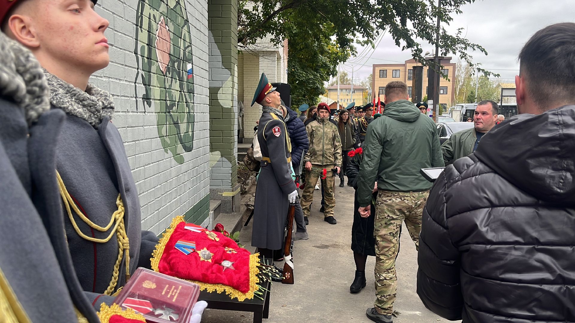 сво, герои, герои сво, мурал, мурал в балашихе, мемориал,