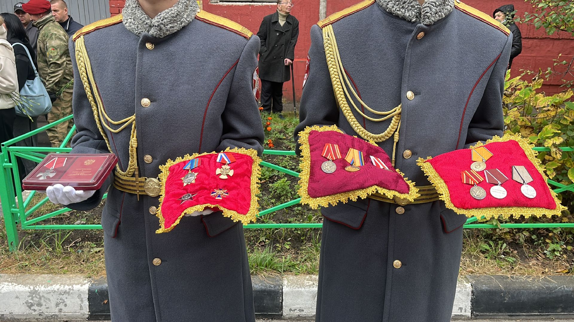 сво, герои, герои сво, мурал, мурал в балашихе, мемориал,