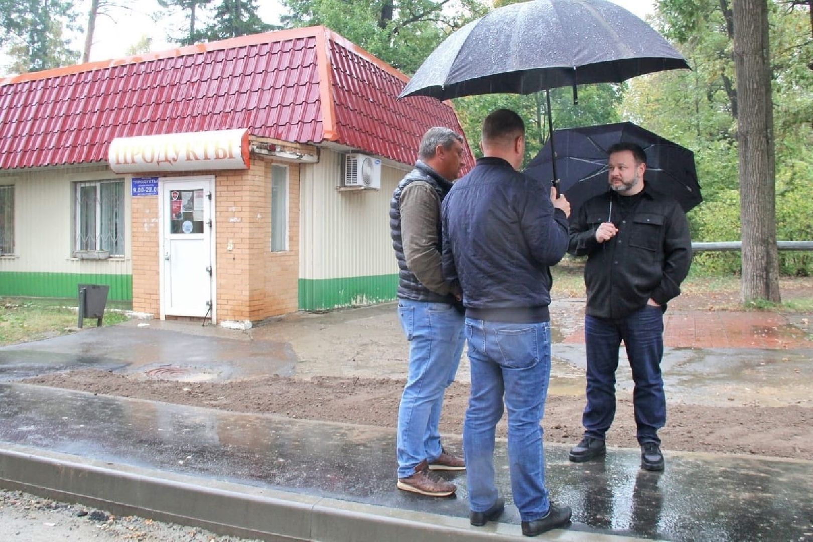 комплексное благоустройство власиха, благоустройство территории, власиха Школьный, Власиха Тополек, обход территории власиха,