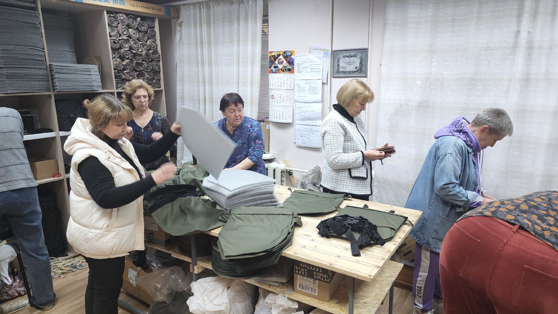 волонтеры, котельники, золотые руки ангела,