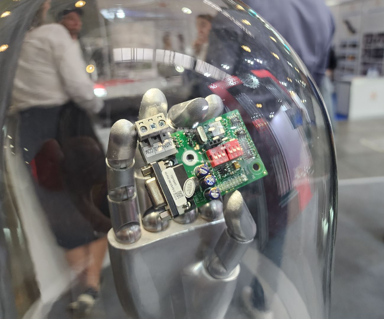 Красногорск, крокус экспо, лифты, выставка,