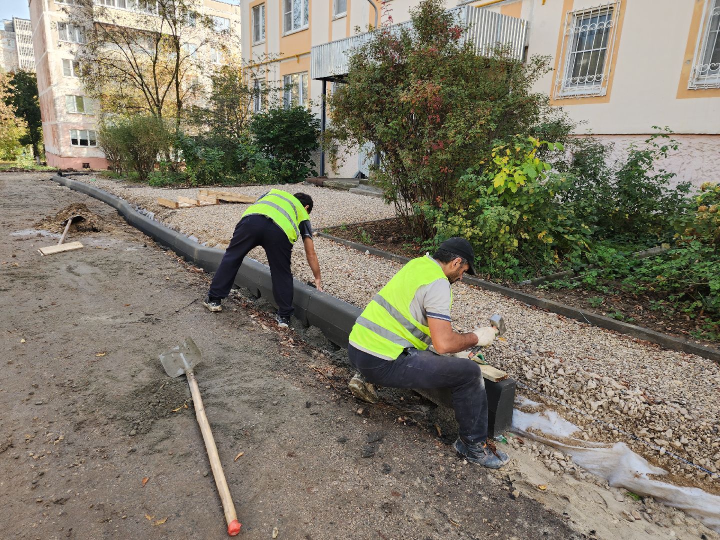 благоустройство, серпухов, подмосковье, комплексное благоустройство двора,