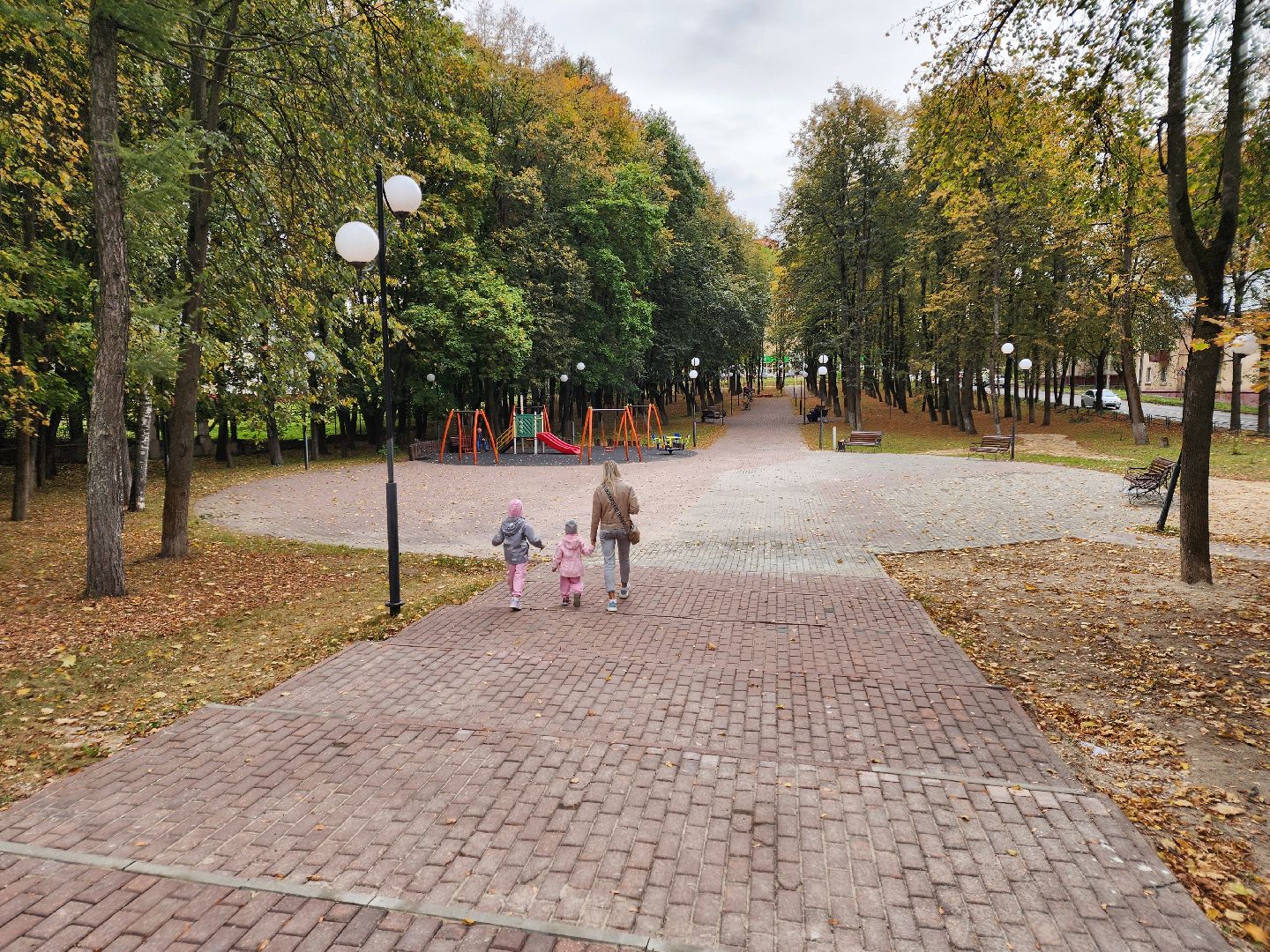Чехов, сквер Ветеранов, благоустройство, замена брусчатки, ямочный ремонт, пешеходная зона, портал Добродел, Добродел благоустройство, Добродел общественные территории,
