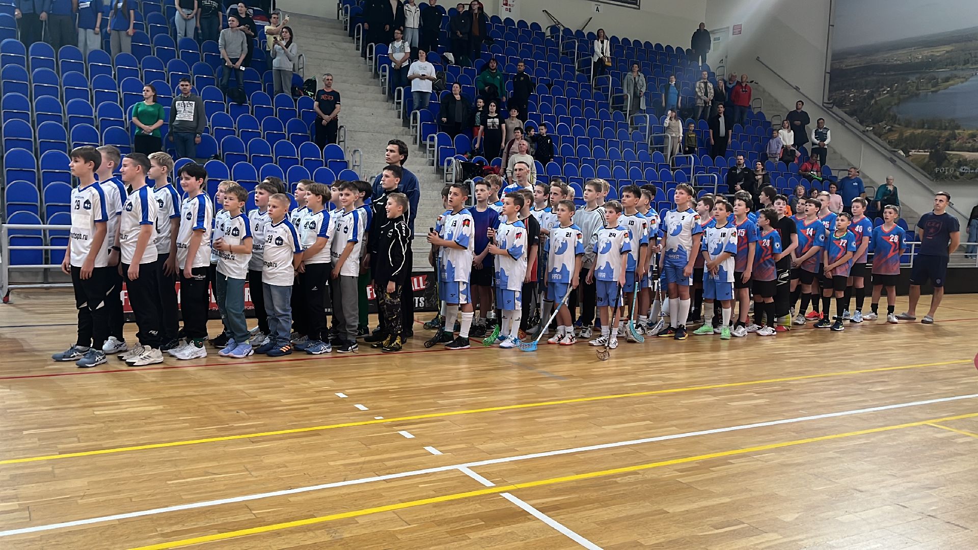 флорбол, первенство, соревнования, дворец спорта, хоккей,